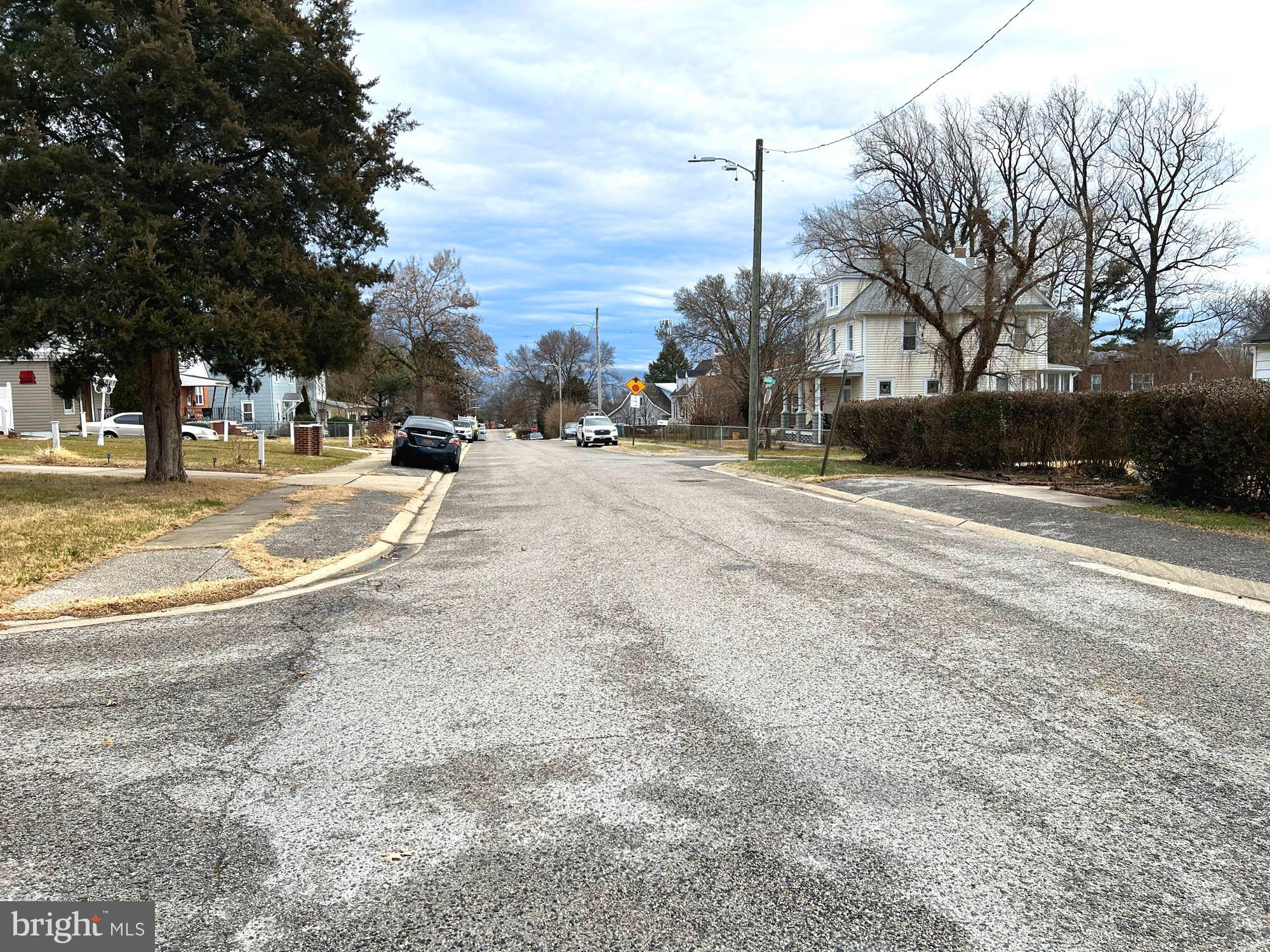 ROSEMONT EAST - Residential