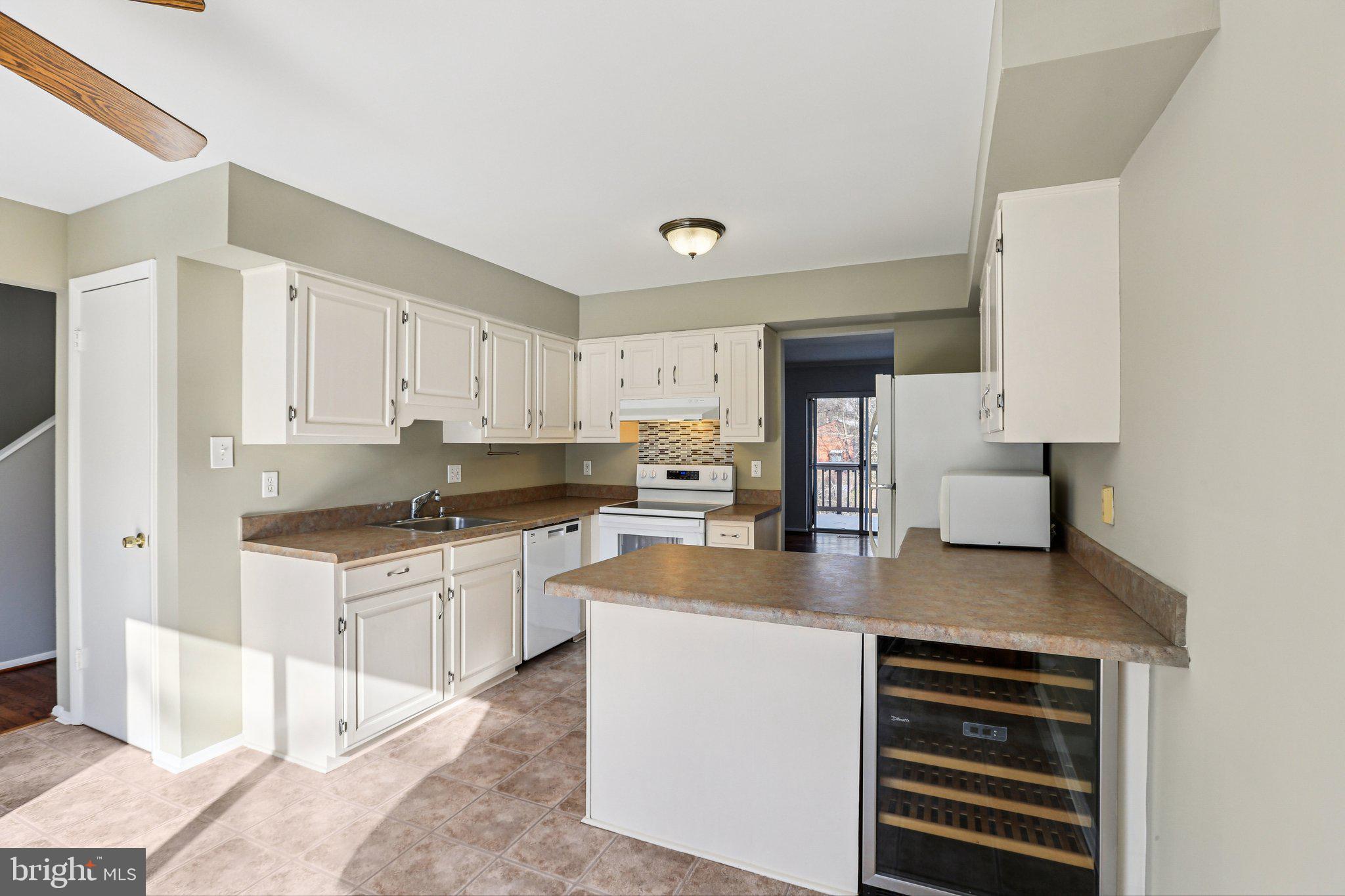 VILLAGE OF OWEN BROWN - Residential