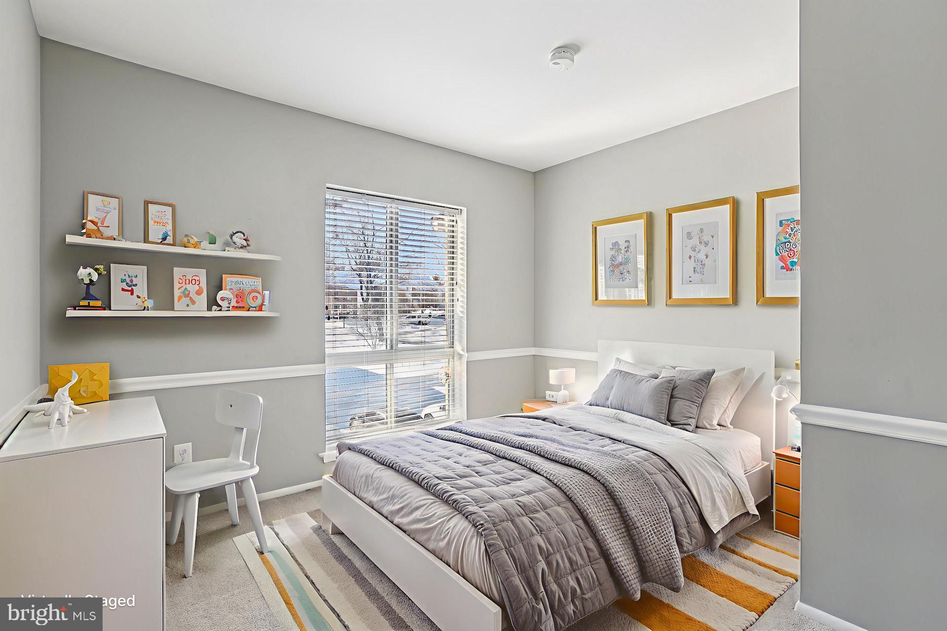 VILLAGE OF OWEN BROWN - Residential