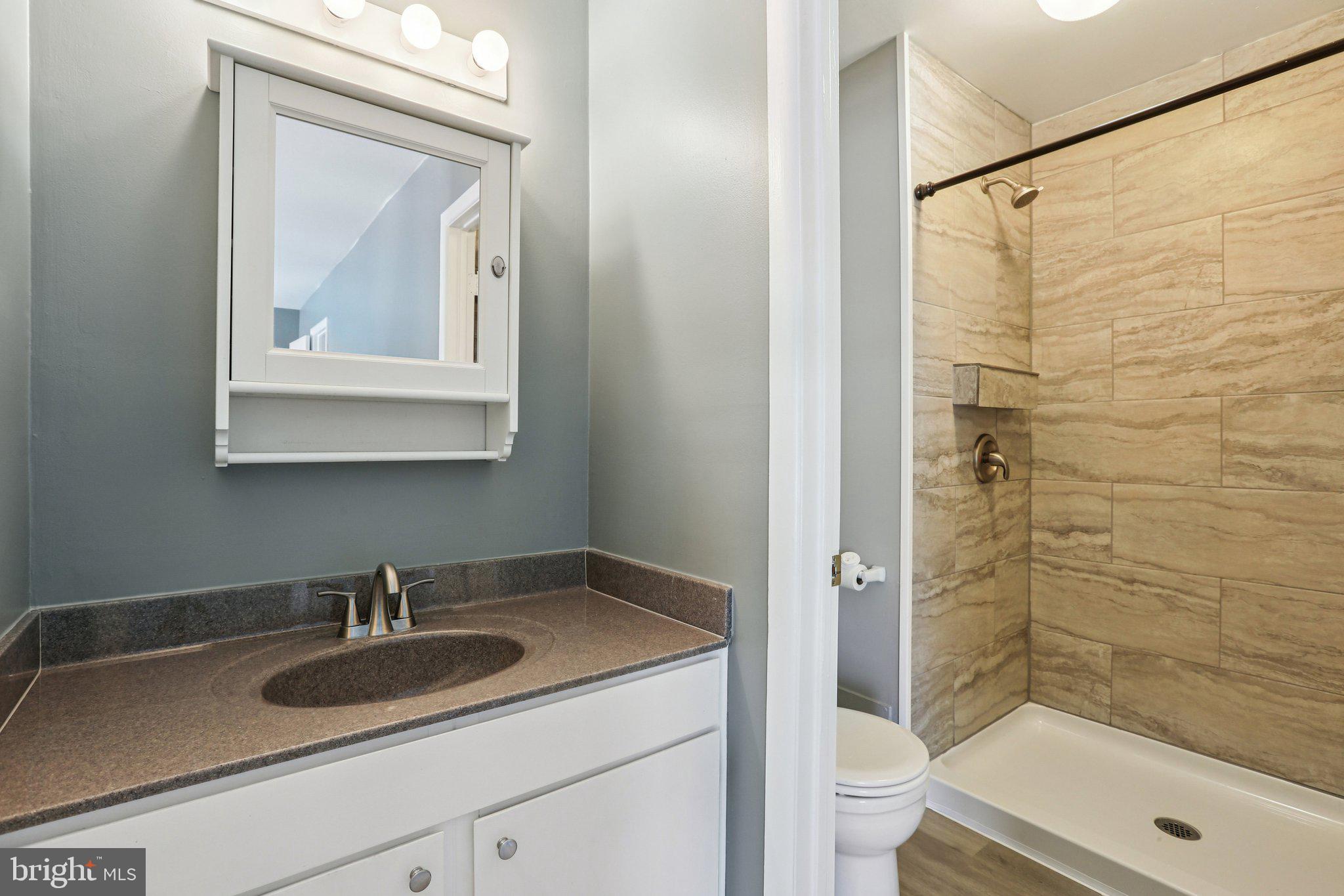 VILLAGE OF OWEN BROWN - Residential