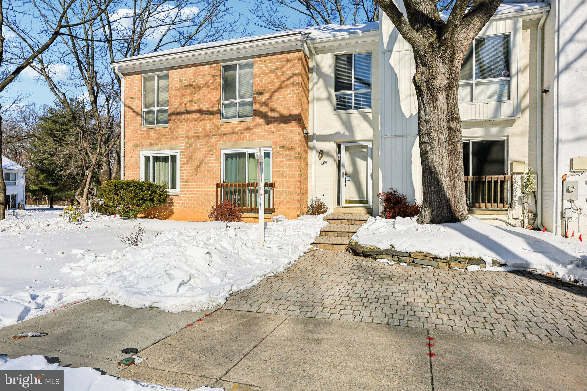 VILLAGE OF OWEN BROWN - Residential