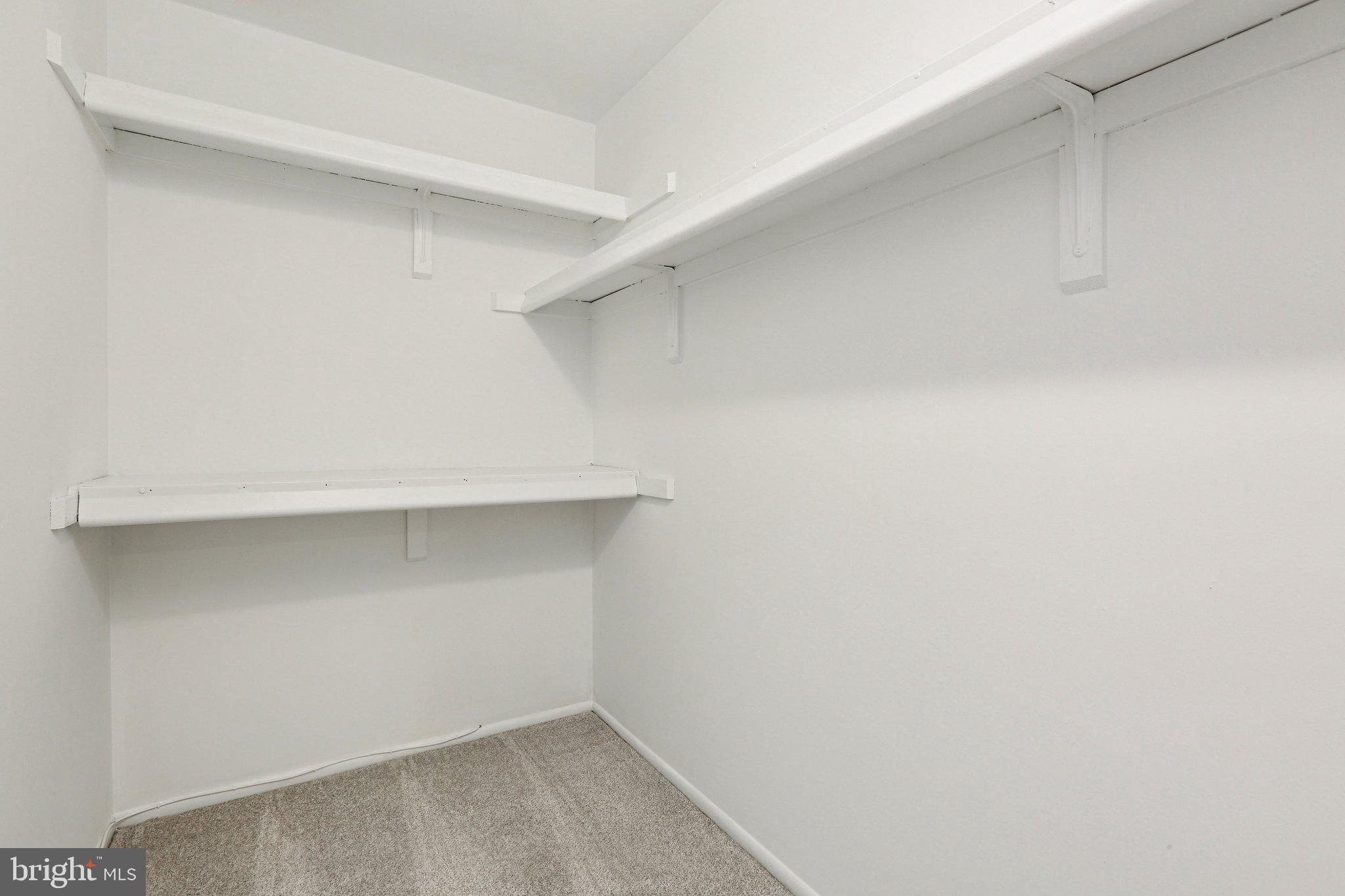 VILLAGE OF OWEN BROWN - Residential