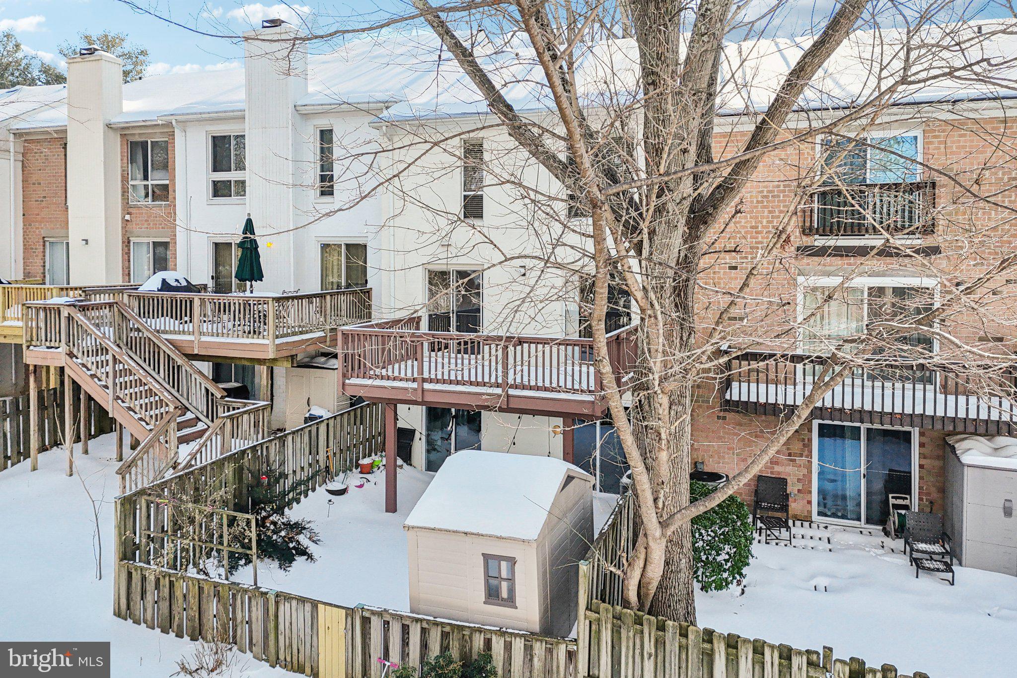 VILLAGE OF OWEN BROWN - Residential