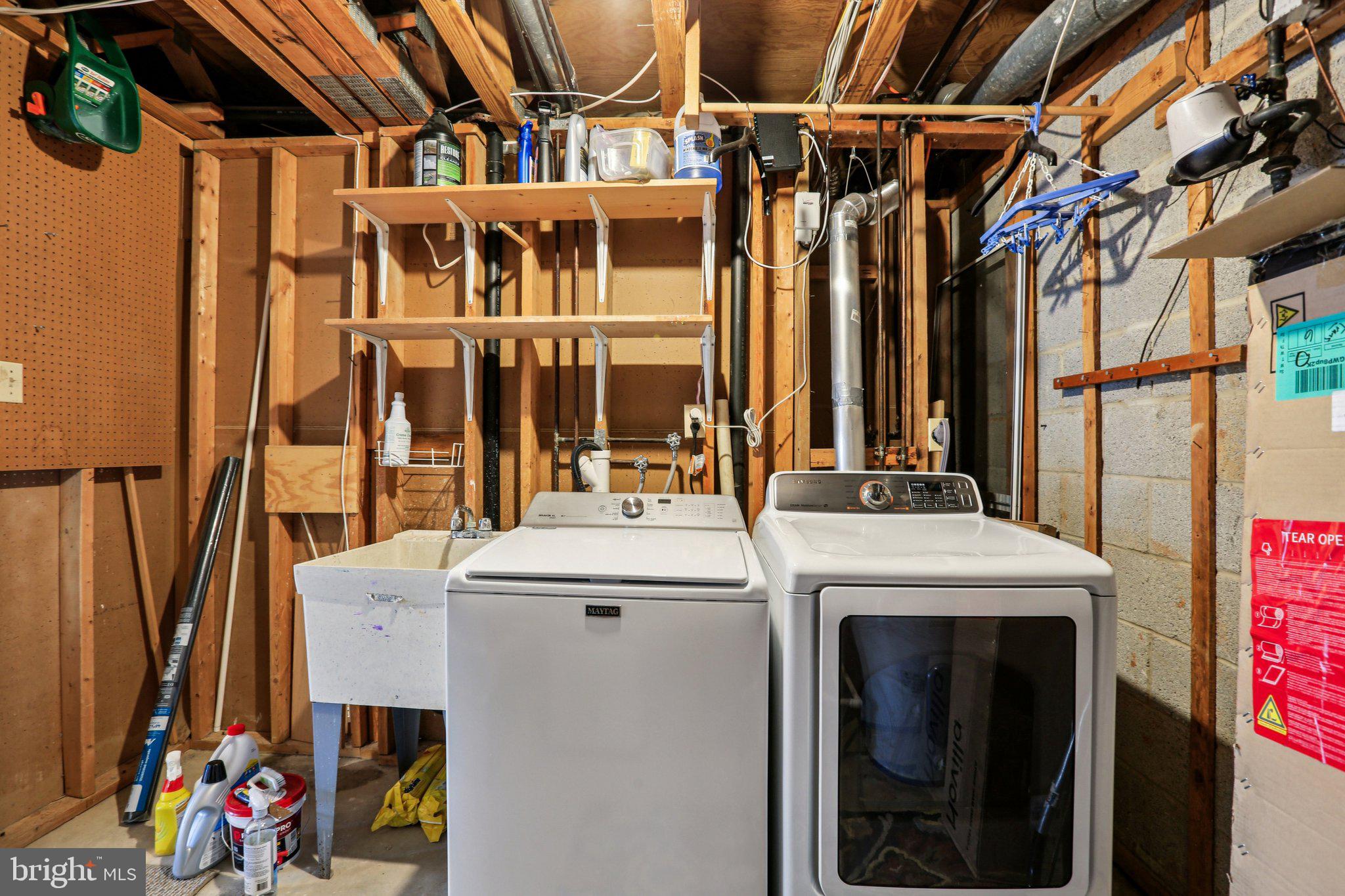 VILLAGE OF OWEN BROWN - Residential