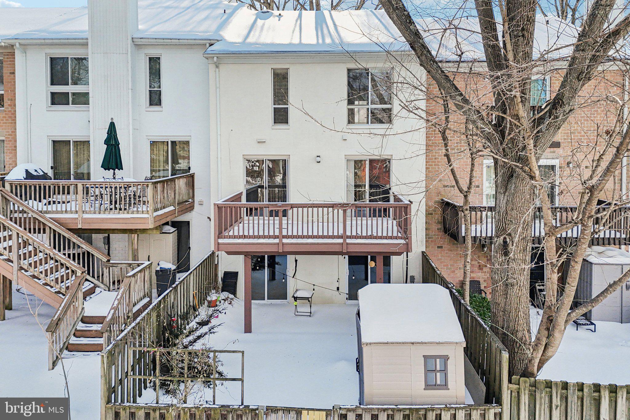 VILLAGE OF OWEN BROWN - Residential