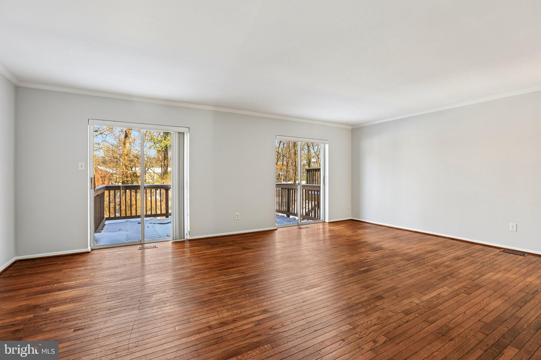 VILLAGE OF OWEN BROWN - Residential