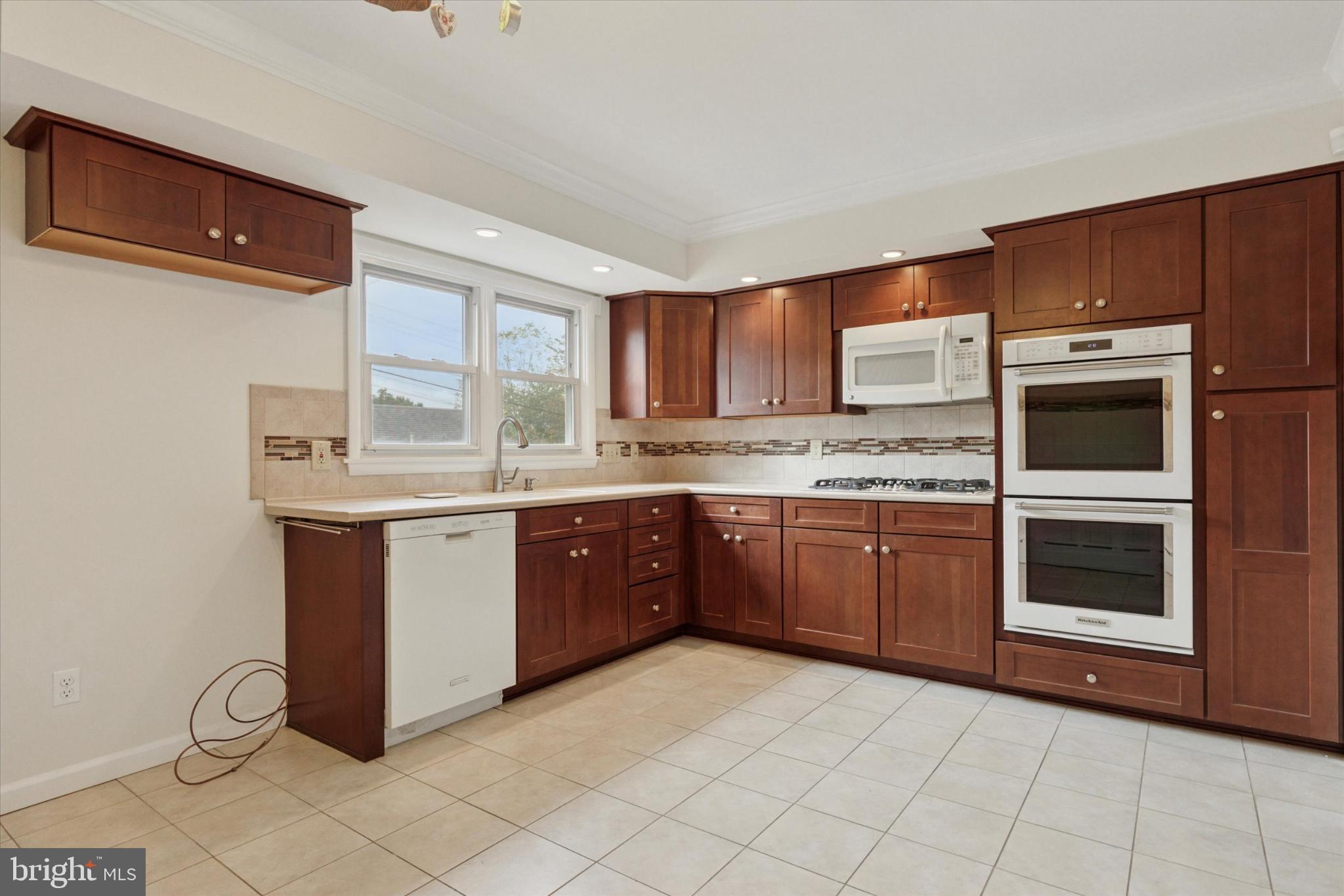 WESTOVER WOODS - Residential