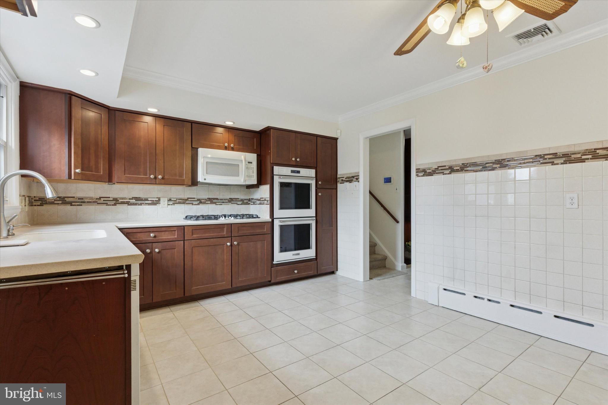 WESTOVER WOODS - Residential