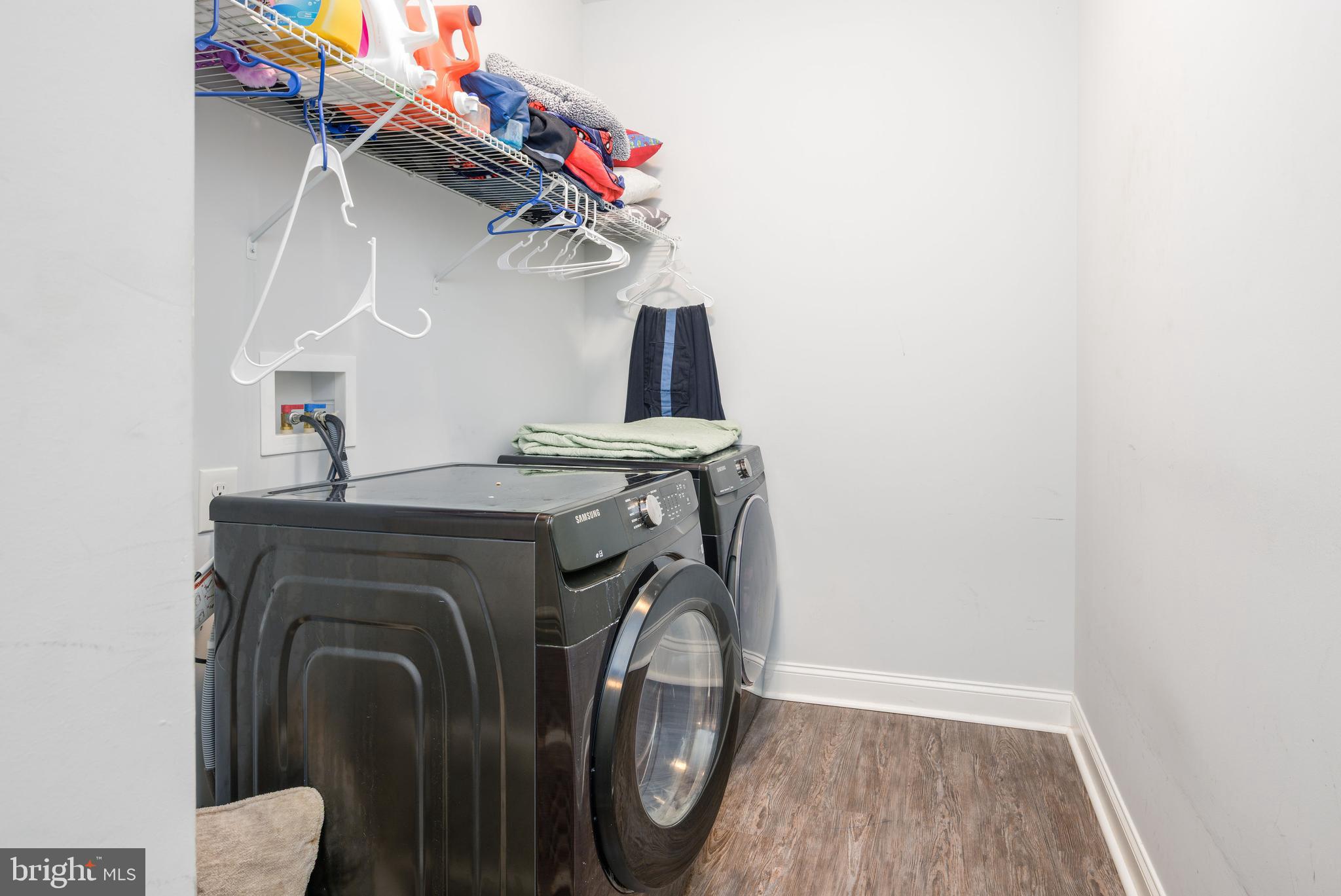 LIGHTHOUSE ESTATES - Residential