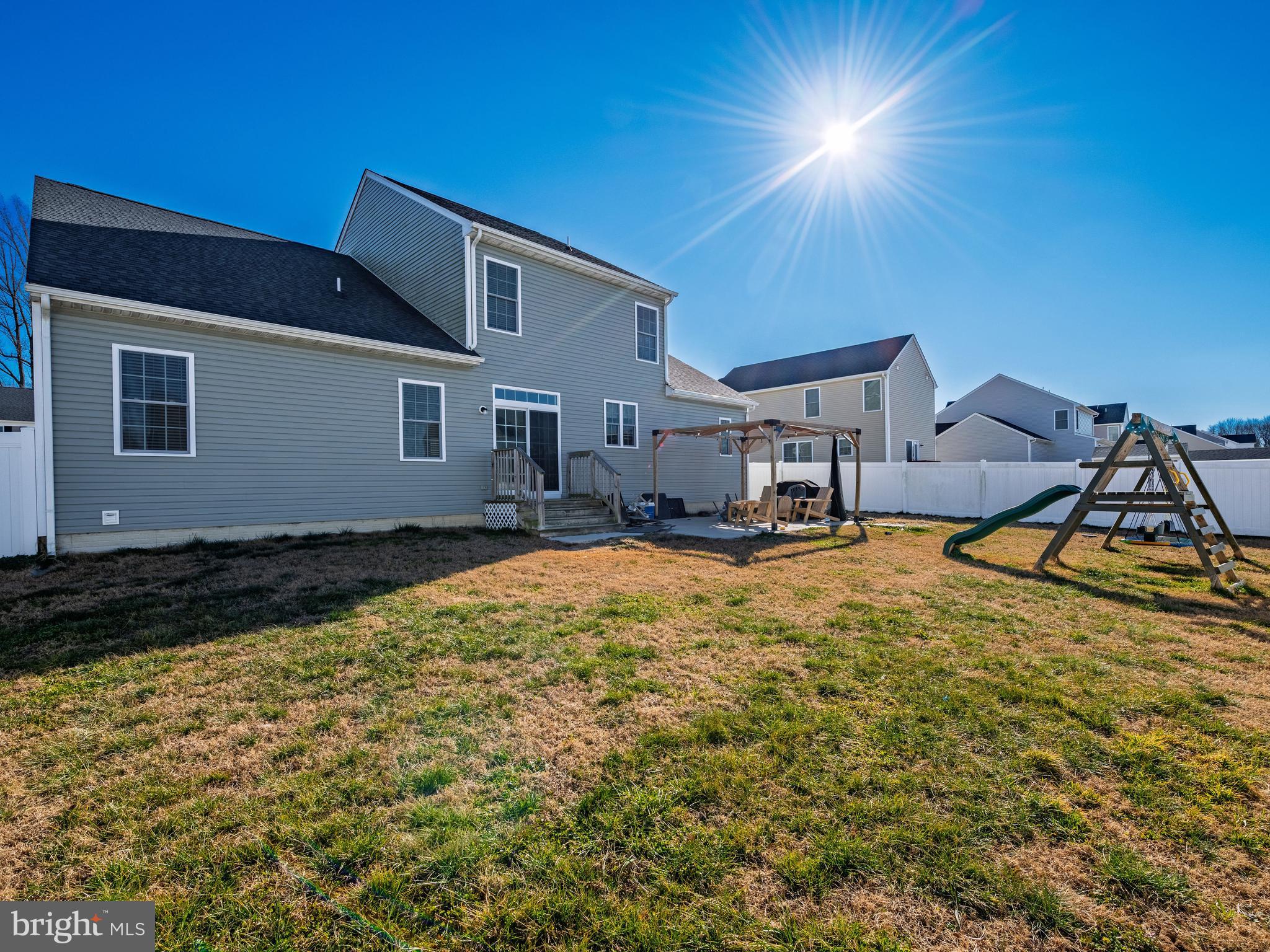 LIGHTHOUSE ESTATES - Residential