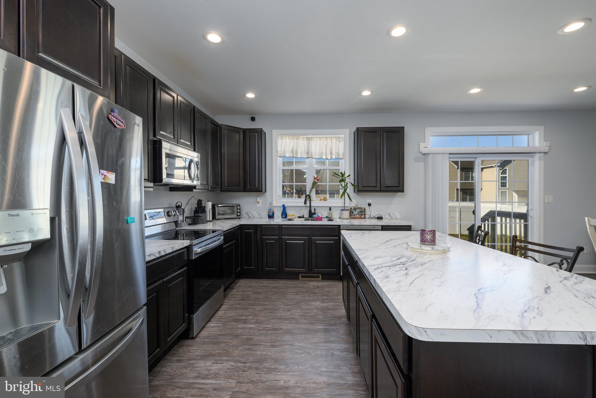 LIGHTHOUSE ESTATES - Residential