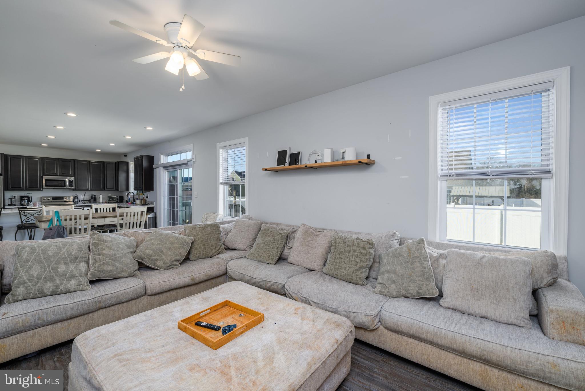 LIGHTHOUSE ESTATES - Residential