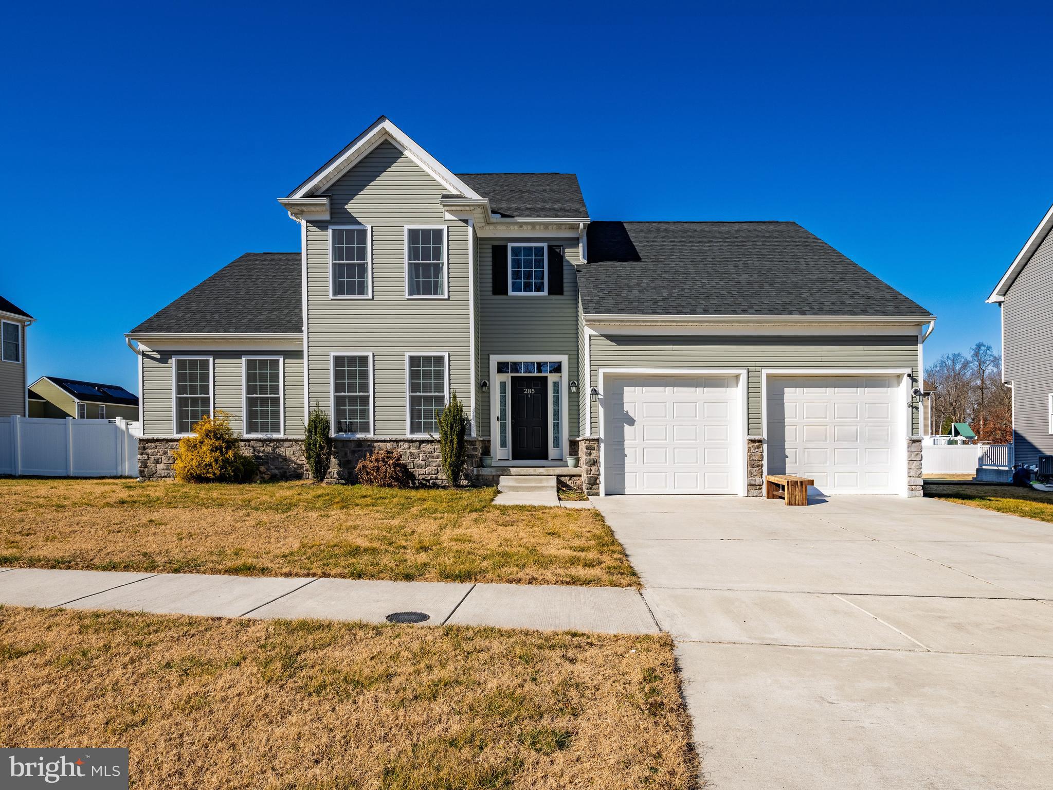 LIGHTHOUSE ESTATES - Residential