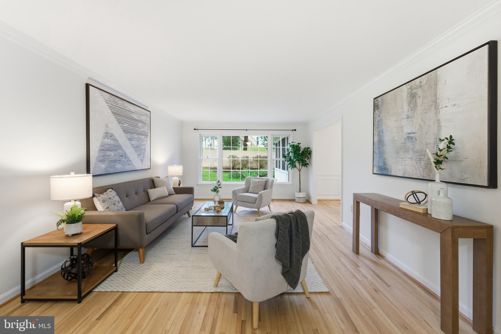 SHERWOOD FOREST MANOR - Residential