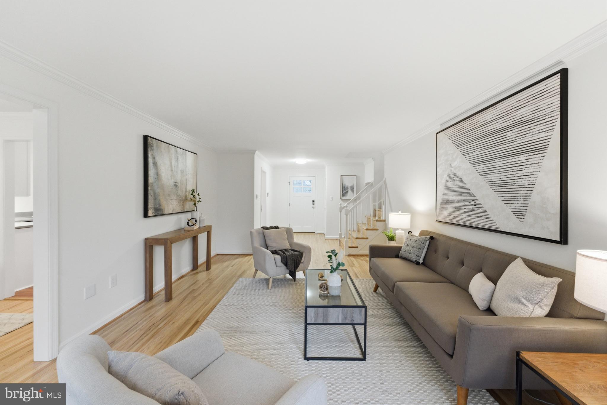 SHERWOOD FOREST MANOR - Residential