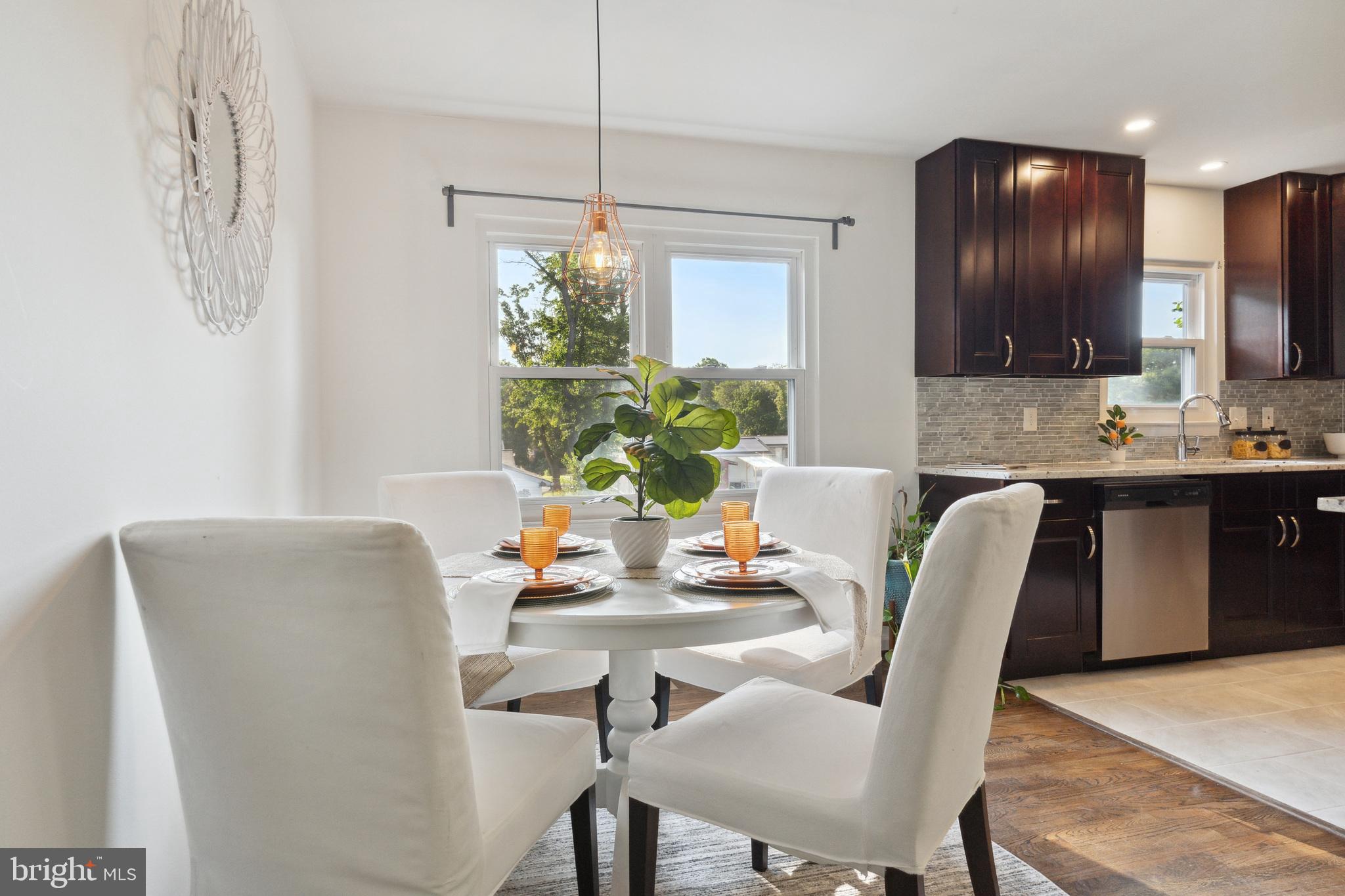 LA DOVA HEIGHTS - Residential