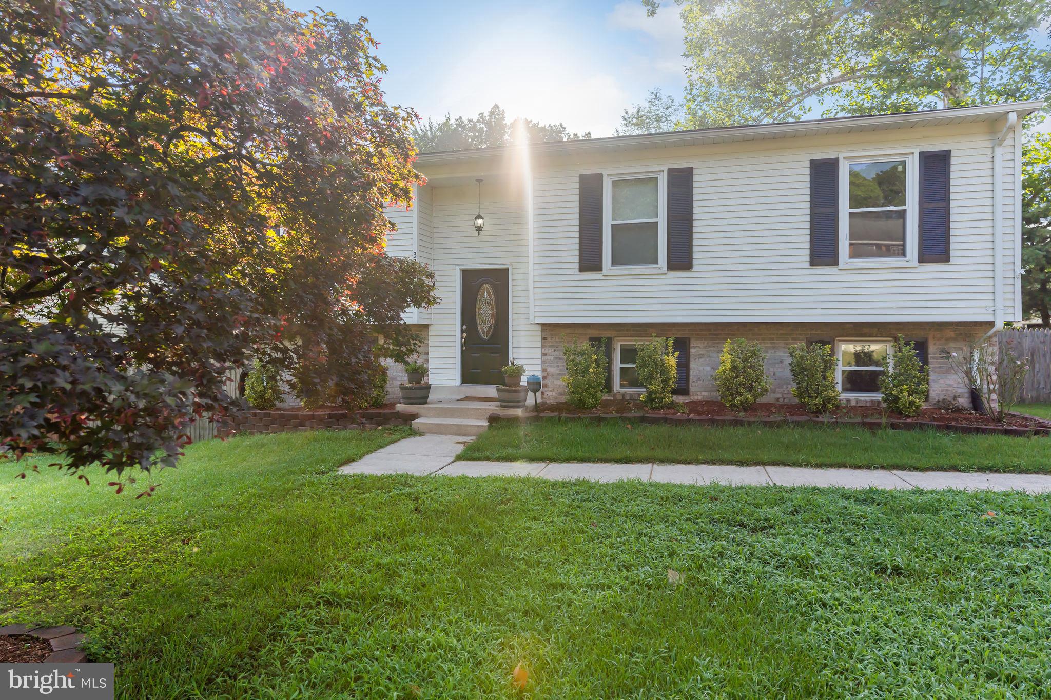 LA DOVA HEIGHTS - Residential