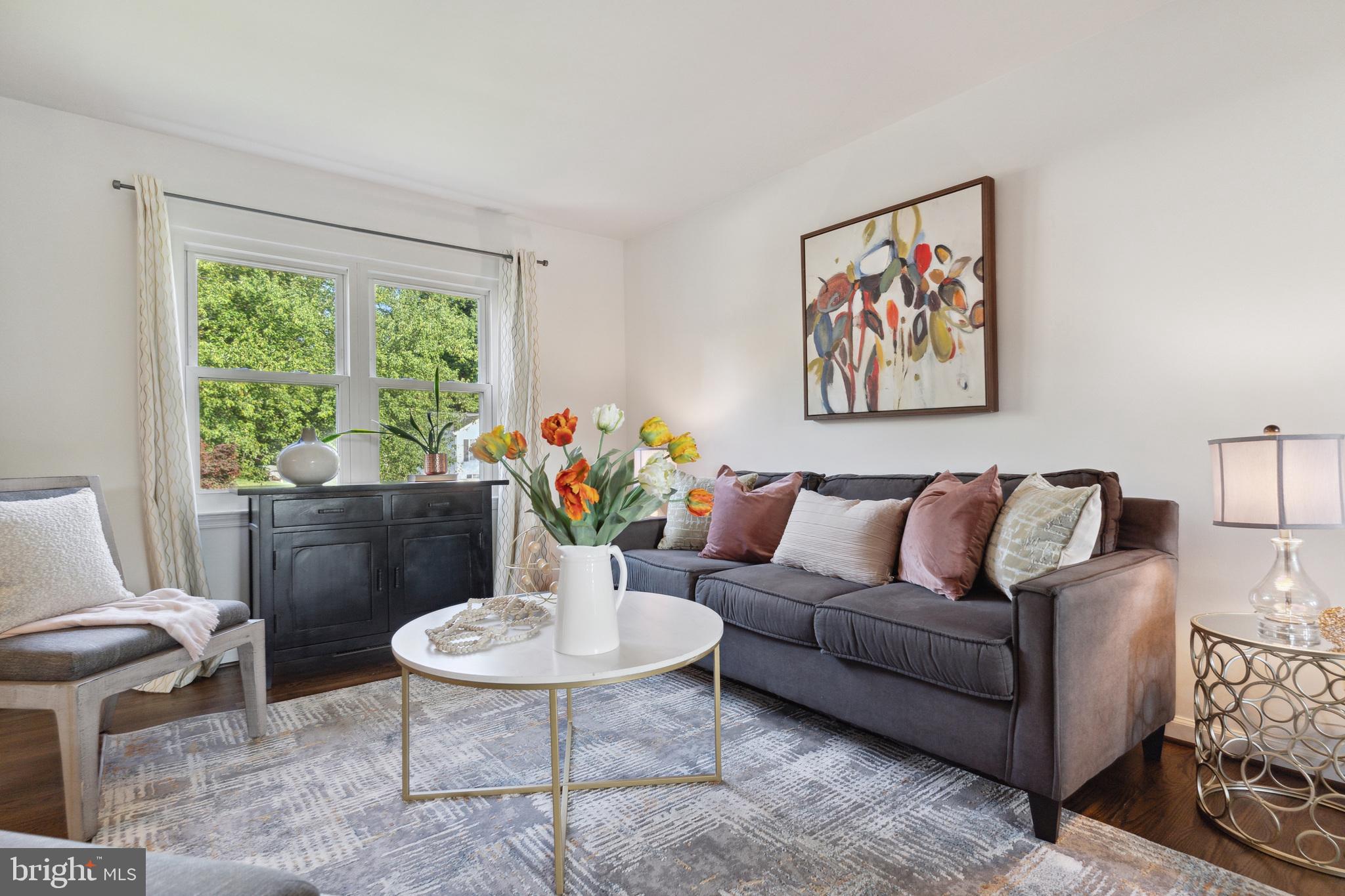 LA DOVA HEIGHTS - Residential