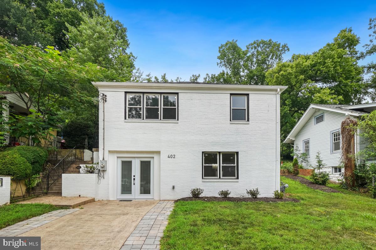 402 ELM AVENUE