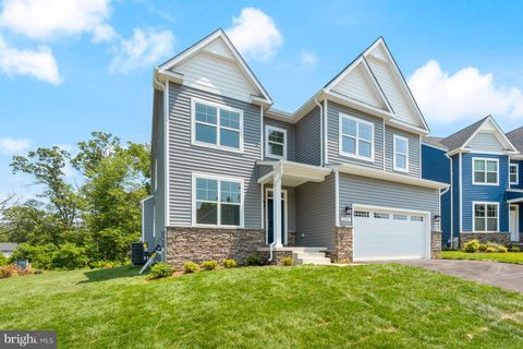 114 RETRIEVER WAY SEVERNA PARK MD 21146