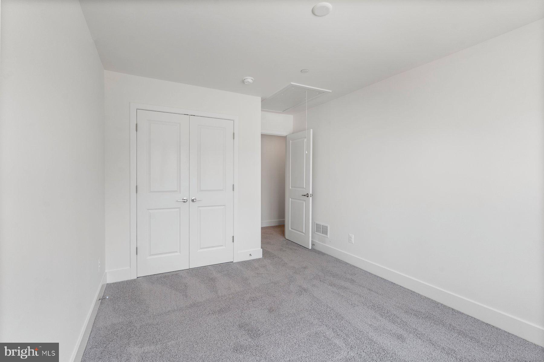 ROBINSON RESERVE - Residential