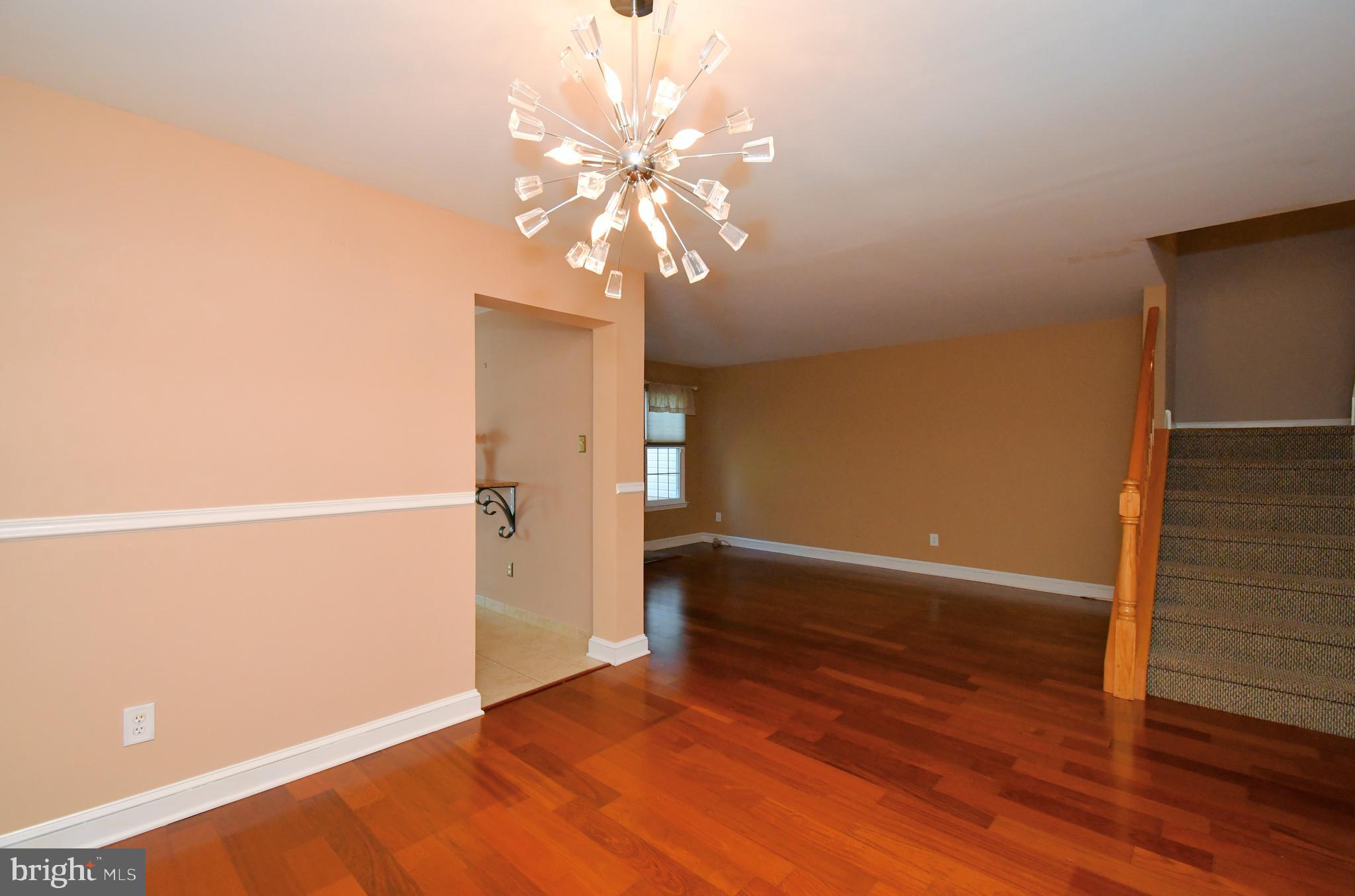 WINNERS CIRCLE - Residential