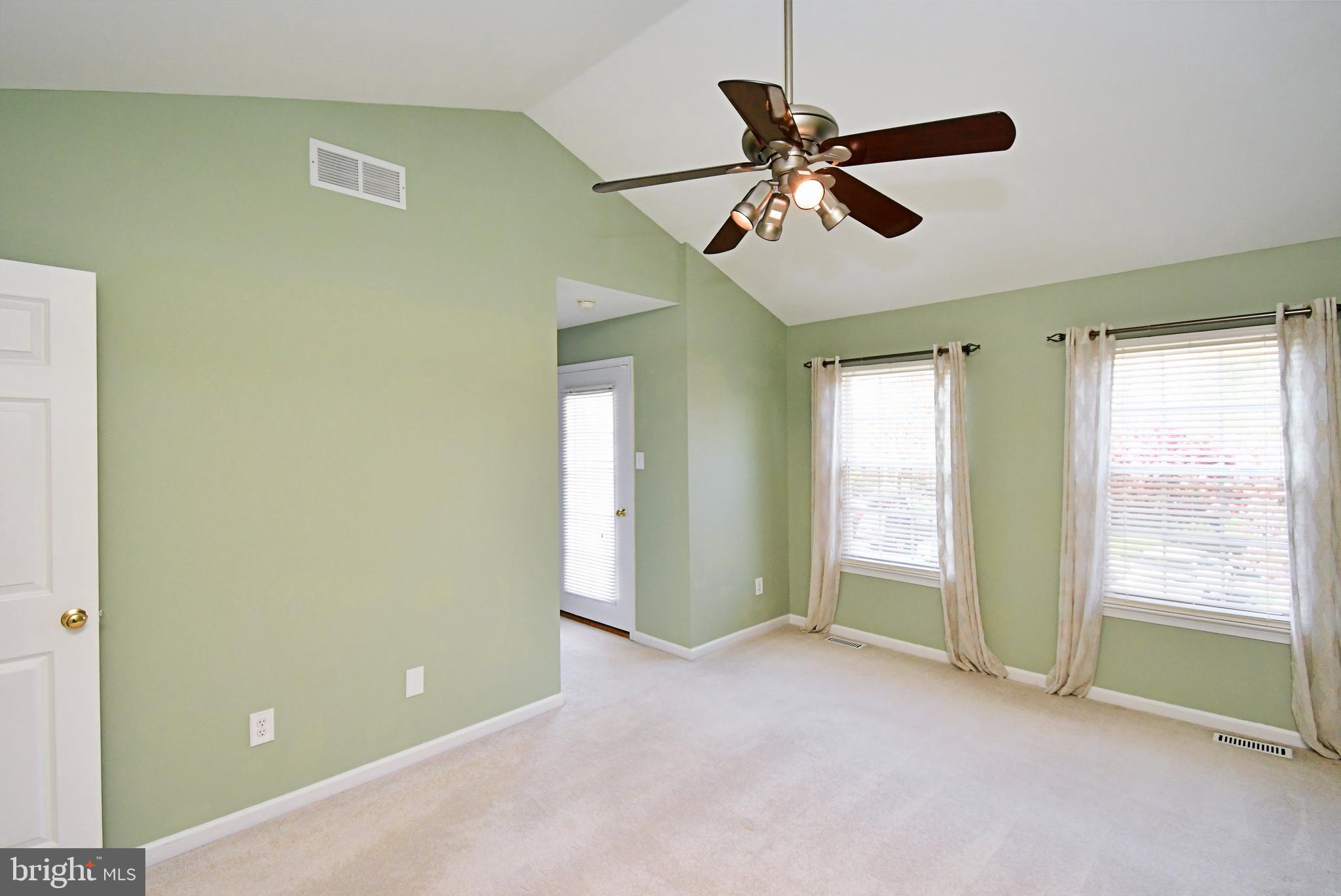 WINNERS CIRCLE - Residential