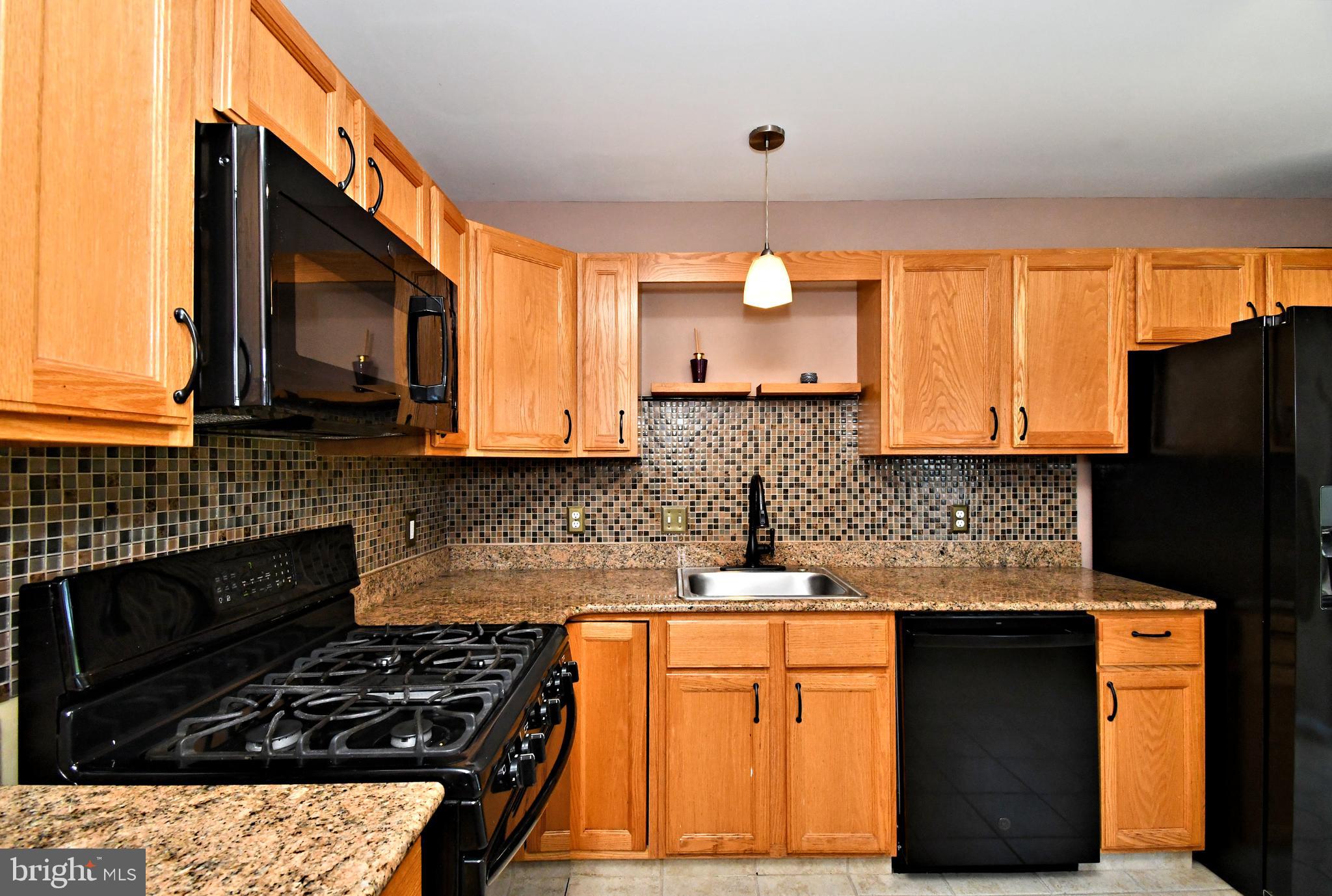 WINNERS CIRCLE - Residential