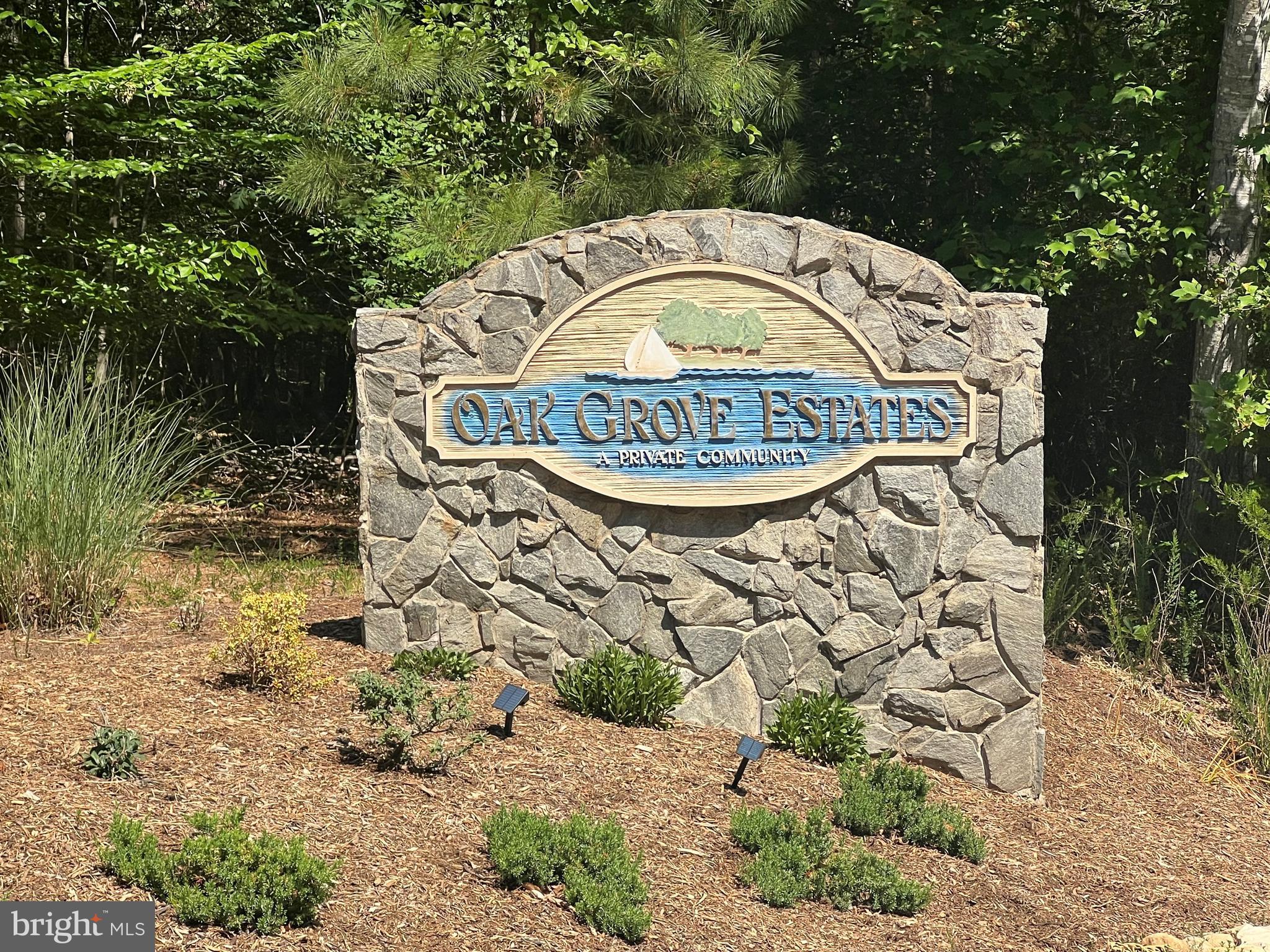 OAK GROVE ESTATES - Residential