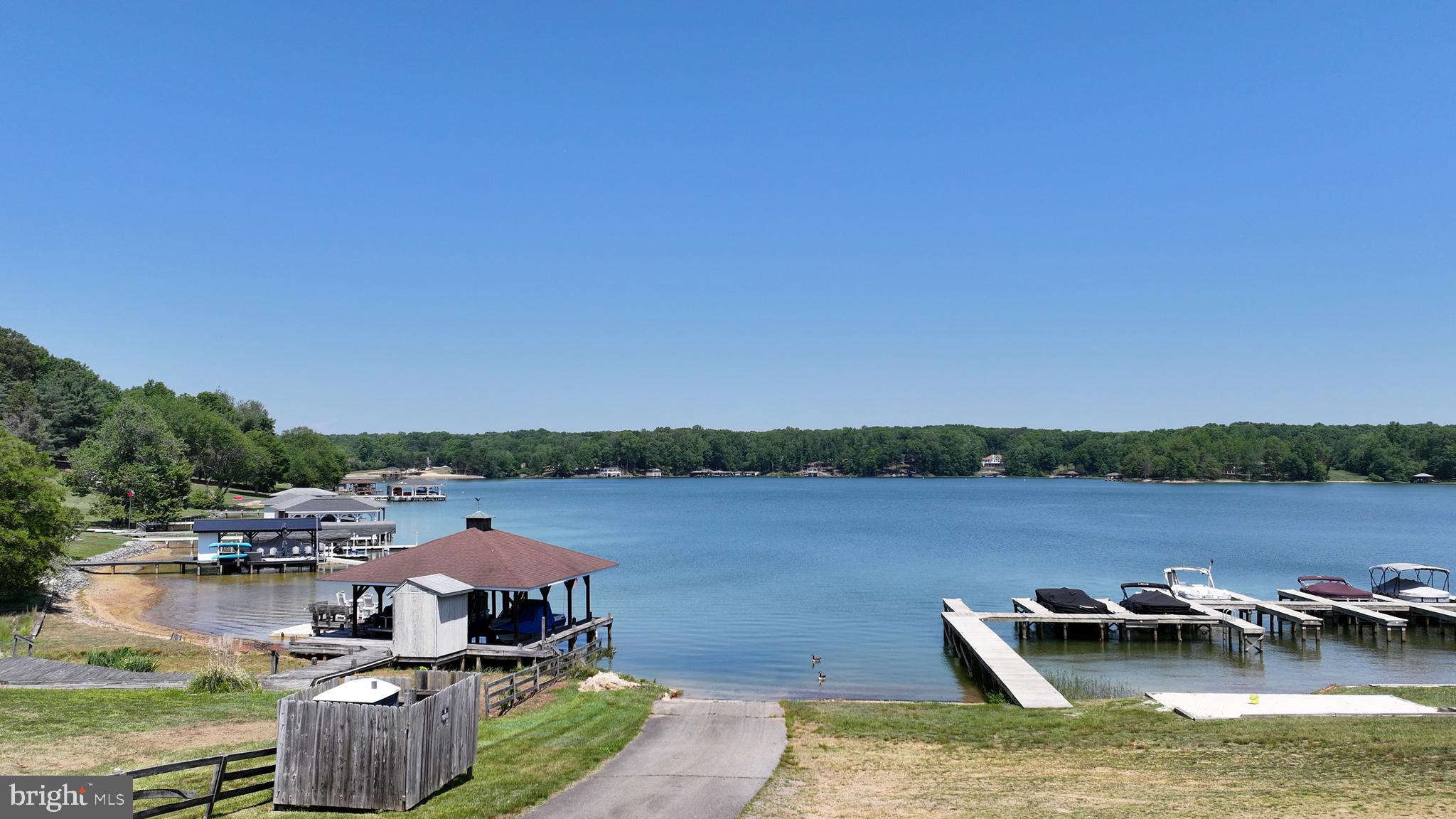 OAK GROVE ESTATES - Residential