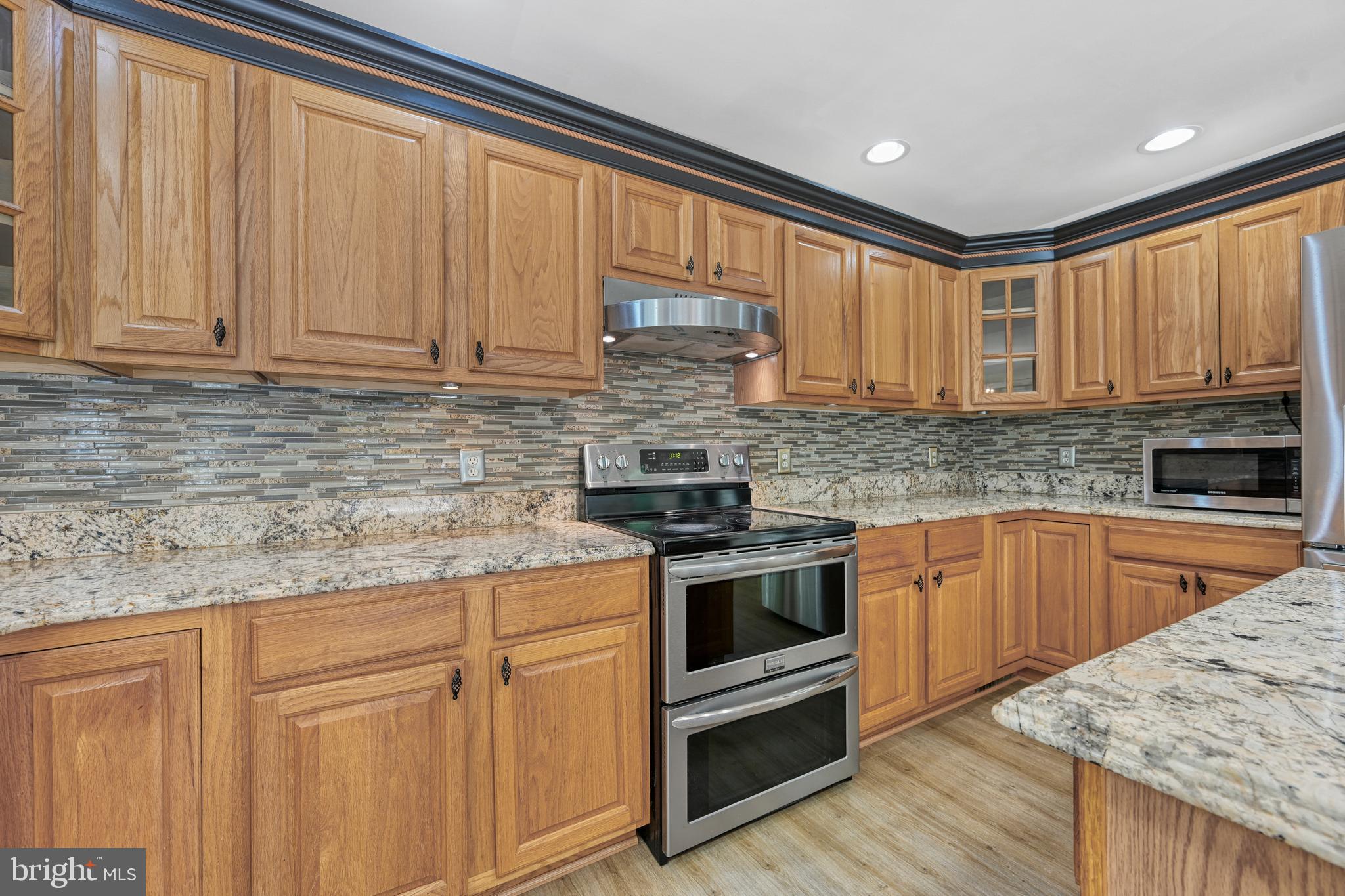 OAK GROVE ESTATES - Residential
