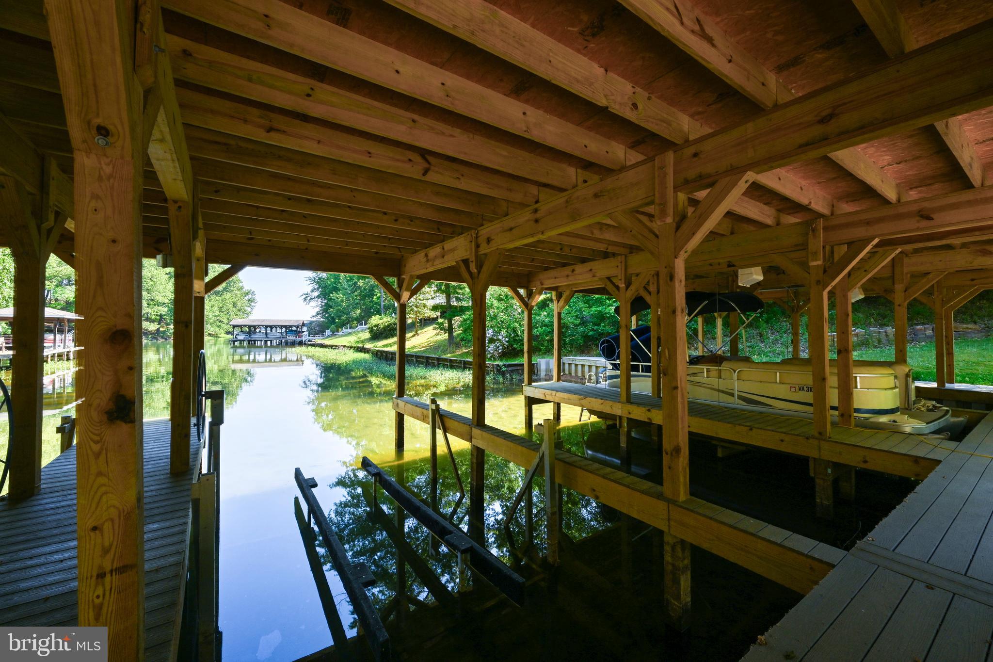 OAK GROVE ESTATES - Residential