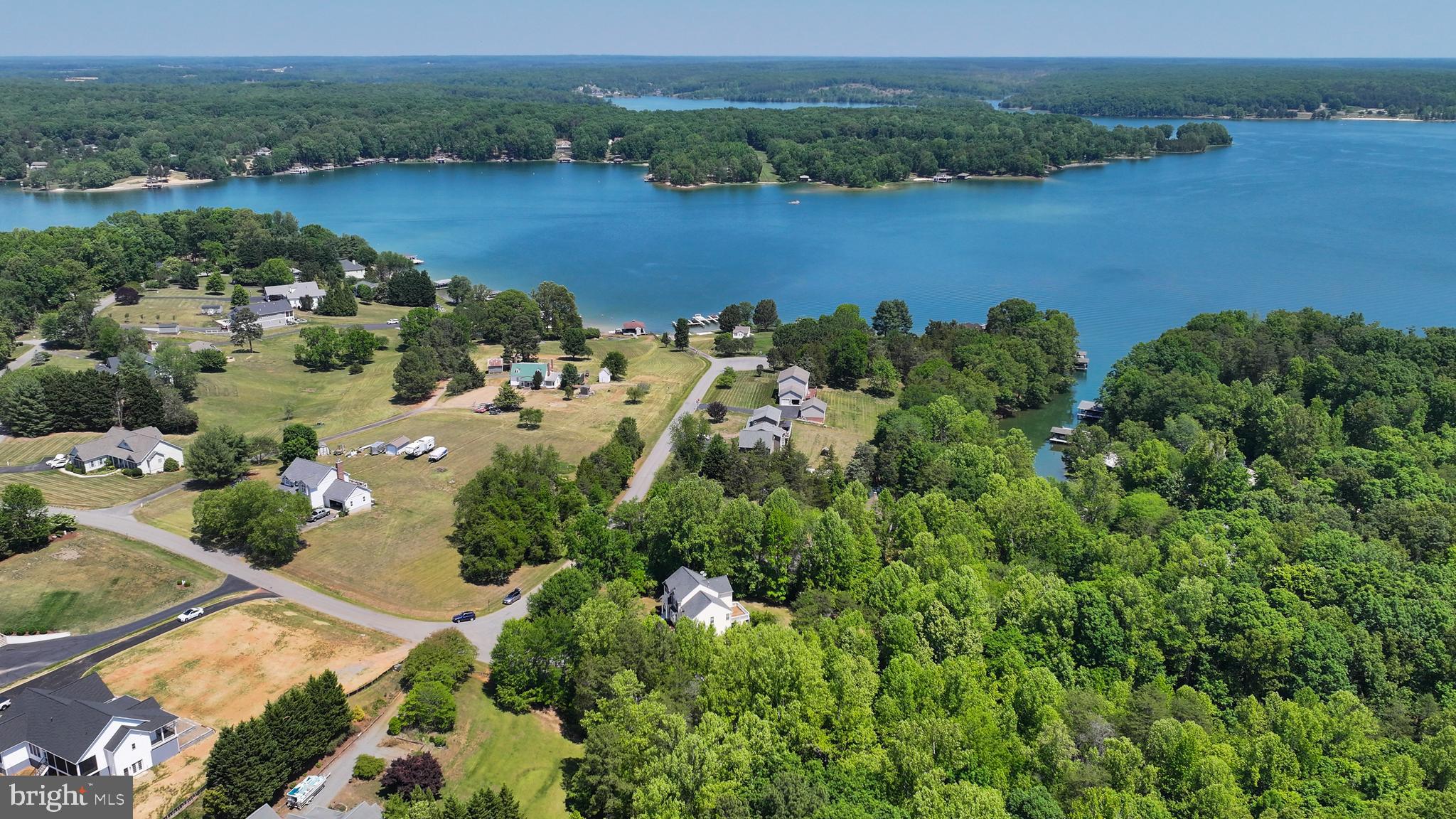 OAK GROVE ESTATES - Residential