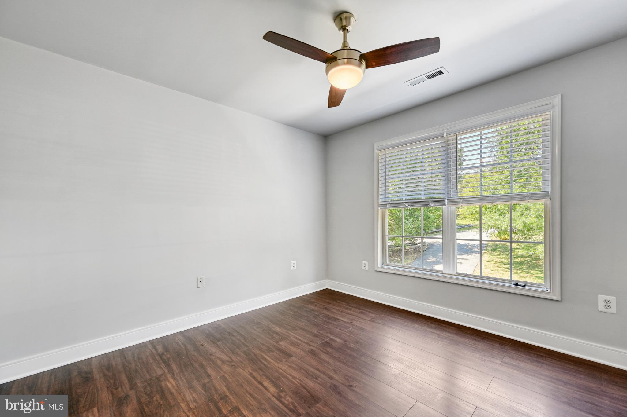 OAK GROVE ESTATES - Residential