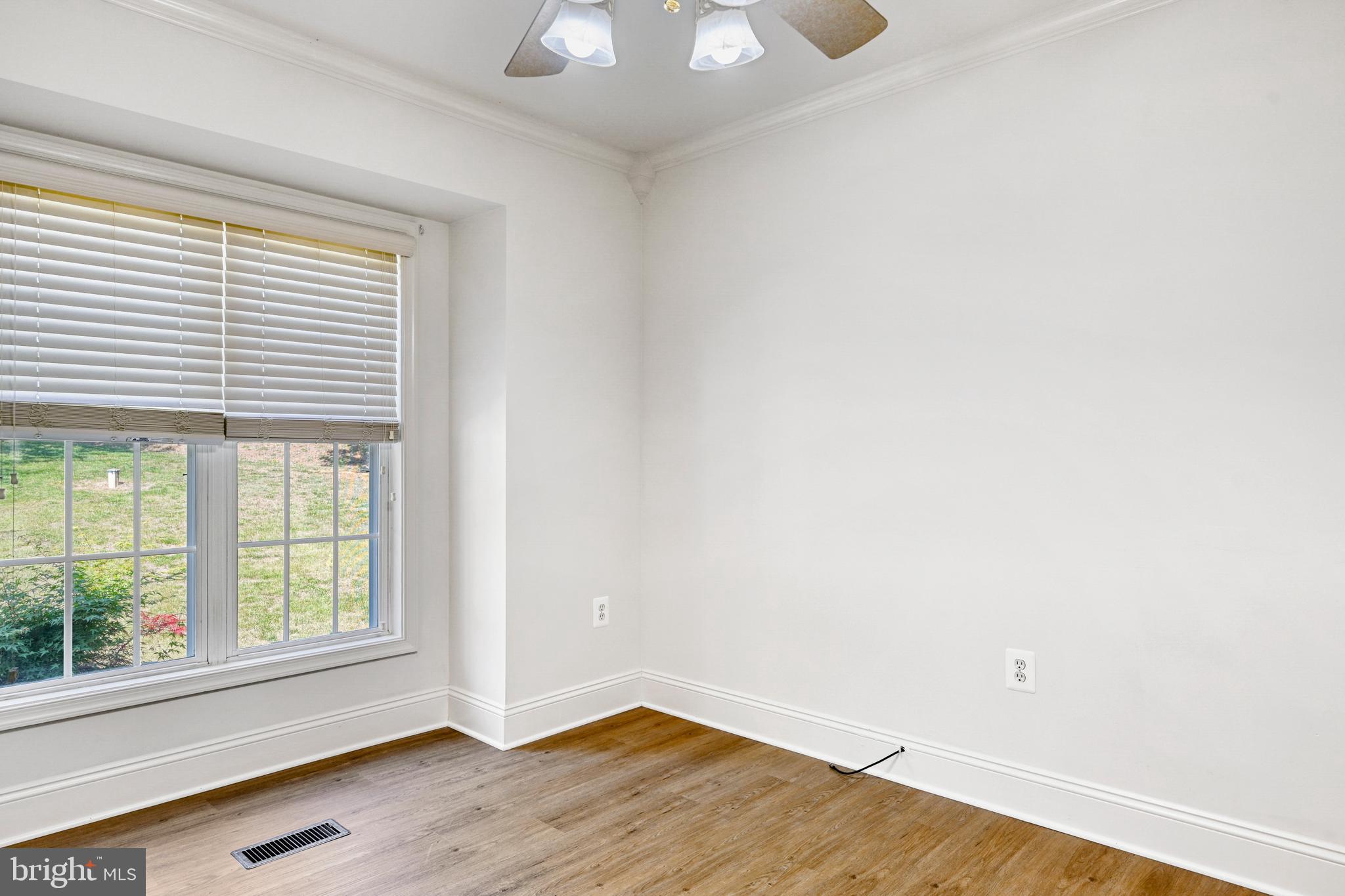 OAK GROVE ESTATES - Residential