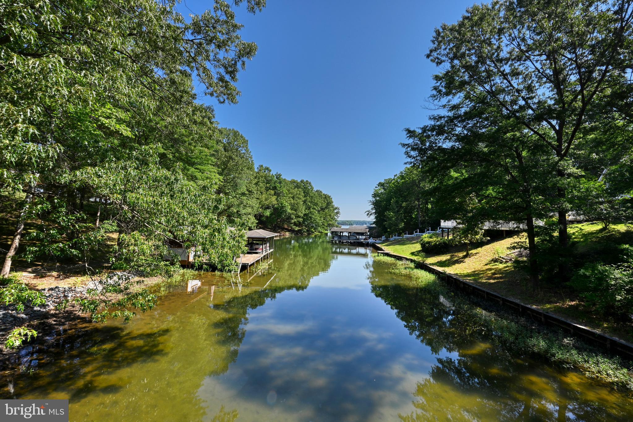 OAK GROVE ESTATES - Residential