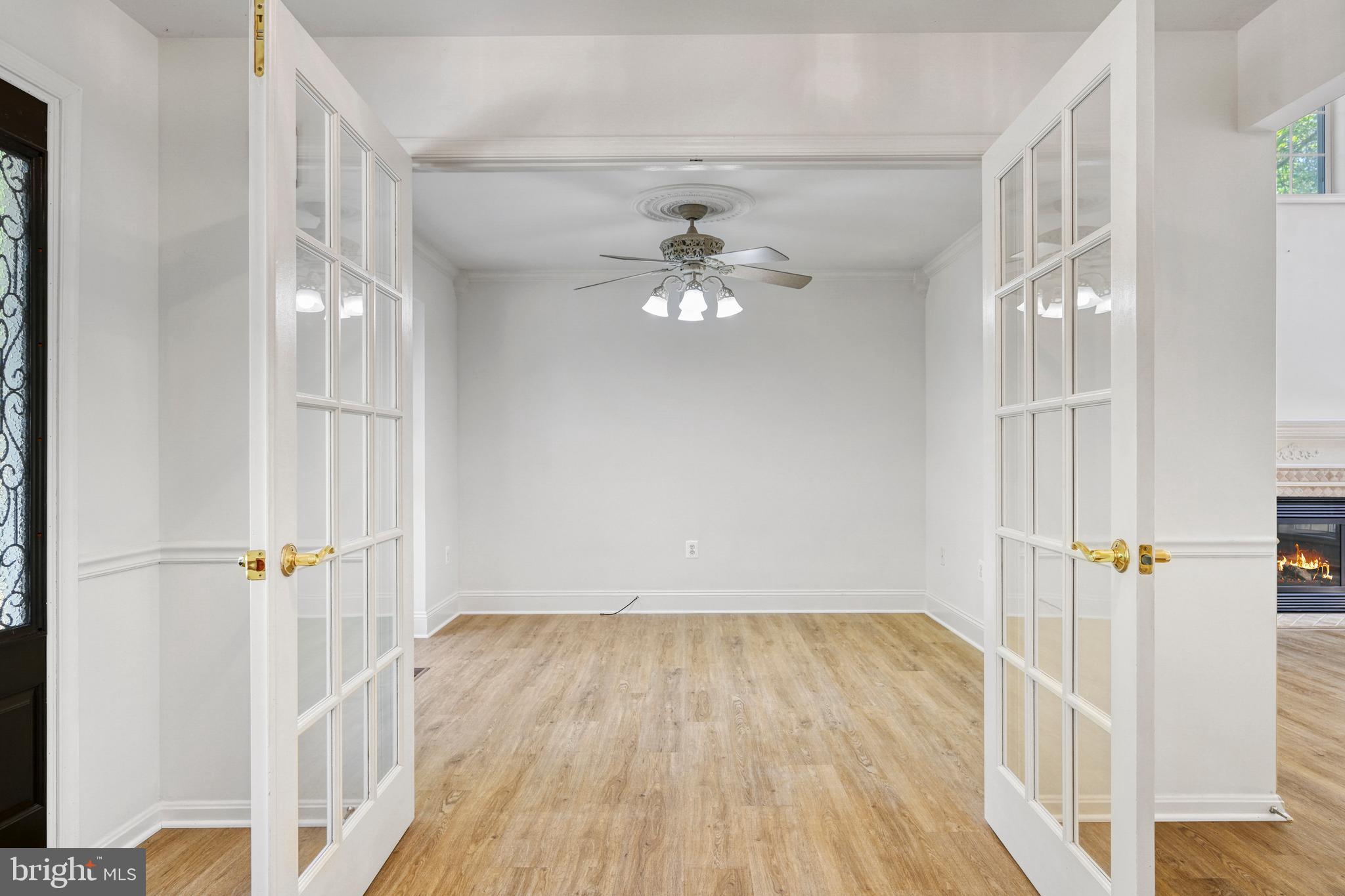 OAK GROVE ESTATES - Residential