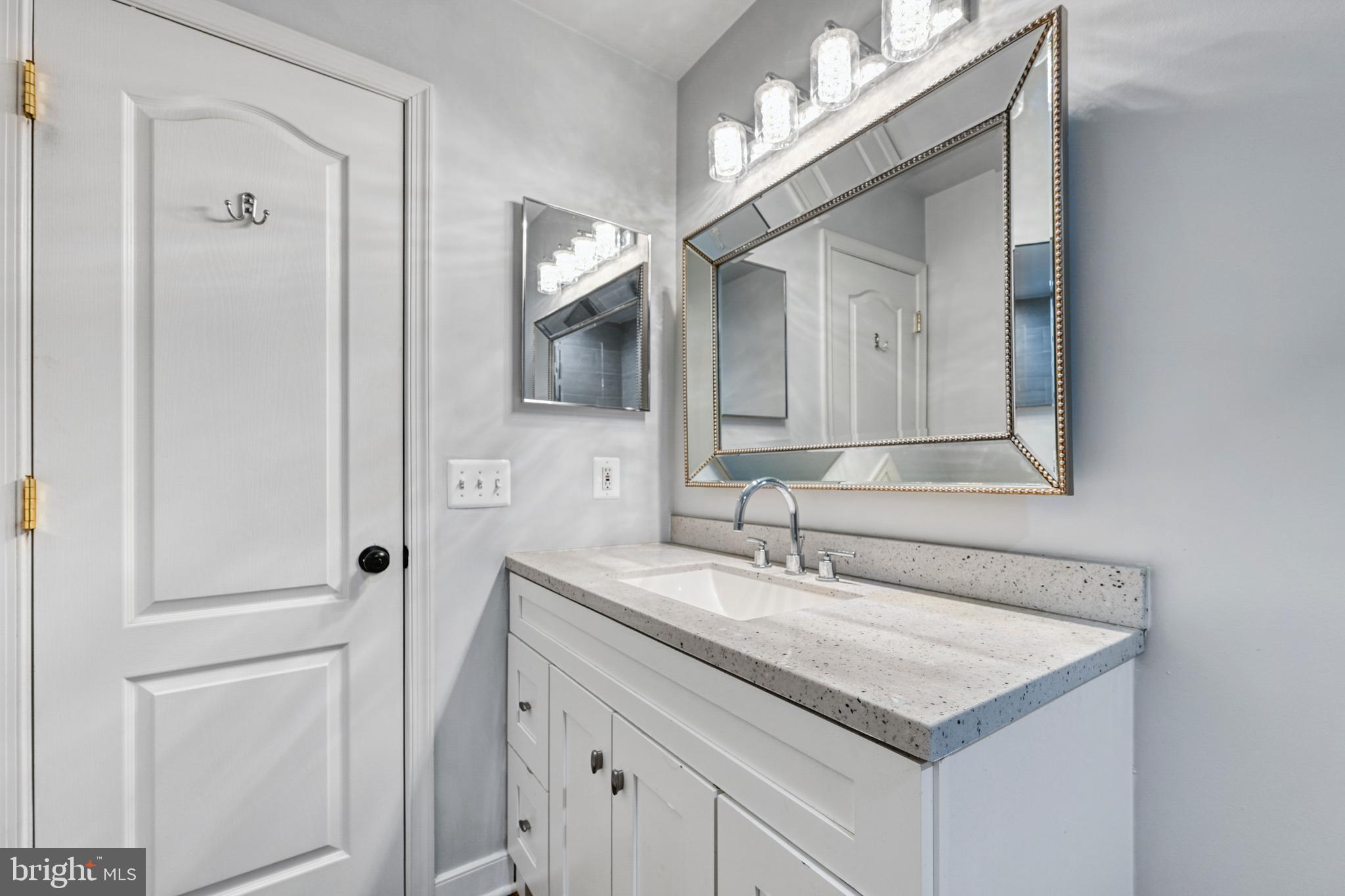 OAK GROVE ESTATES - Residential
