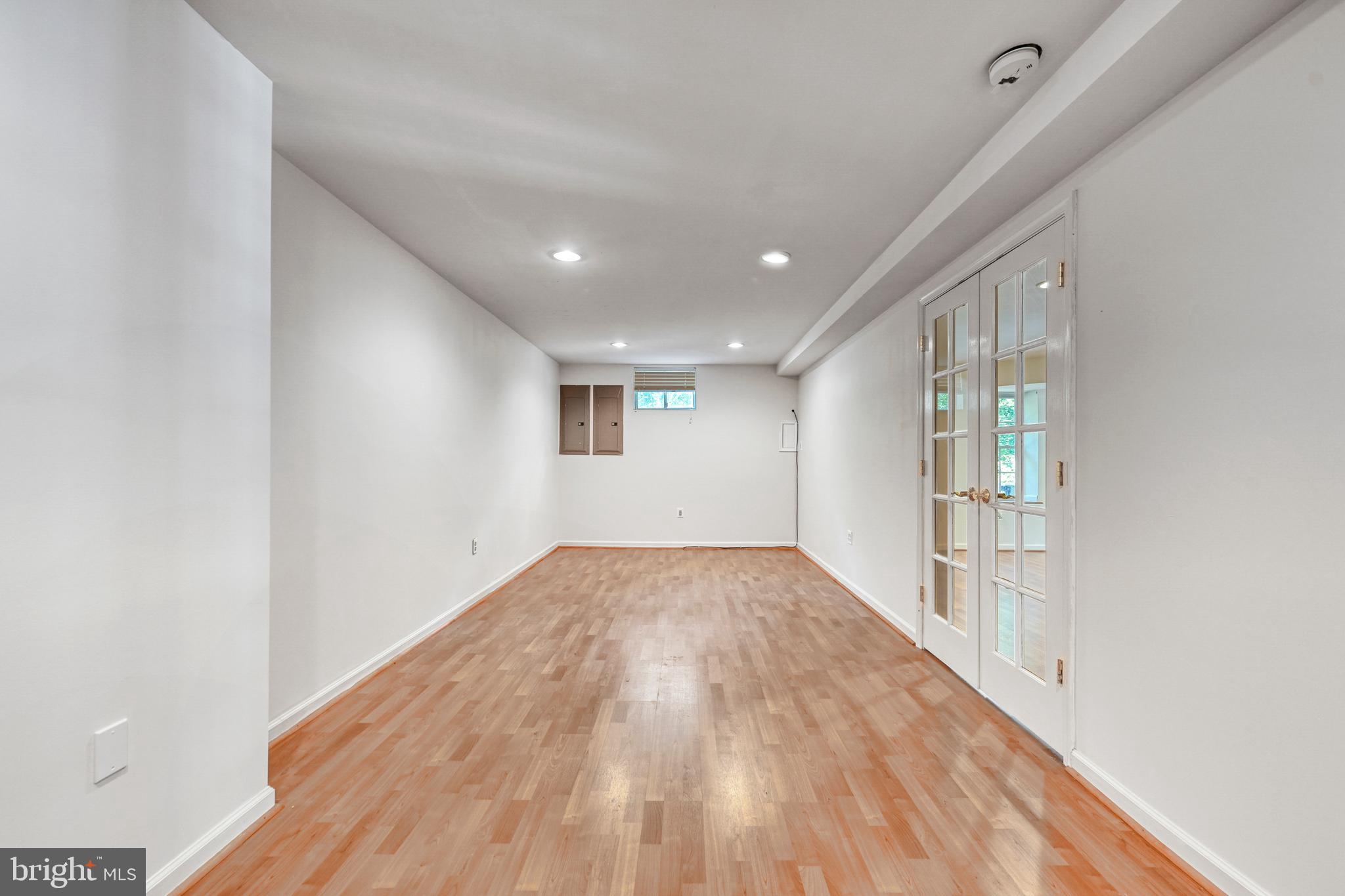 OAK GROVE ESTATES - Residential