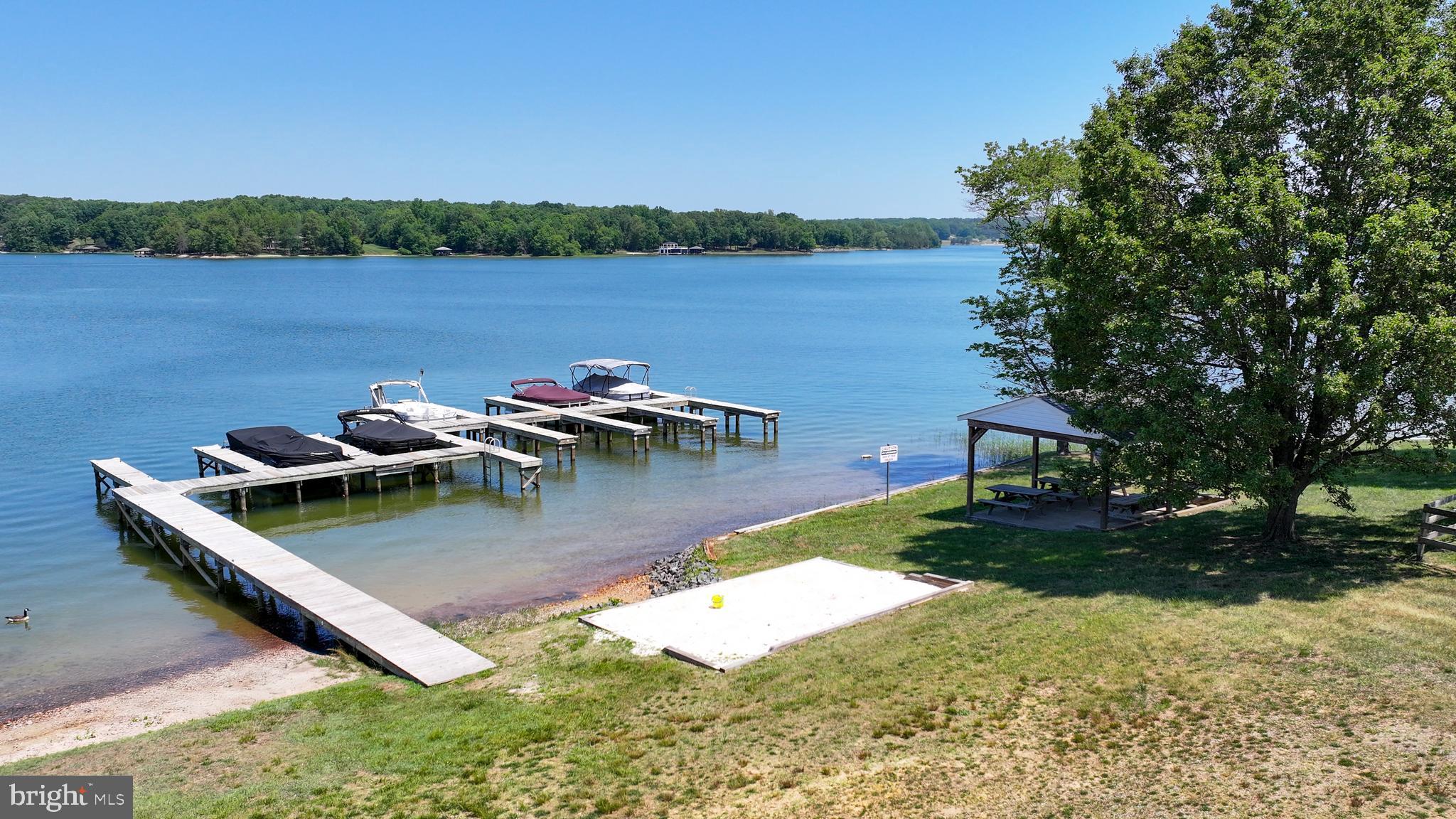 OAK GROVE ESTATES - Residential