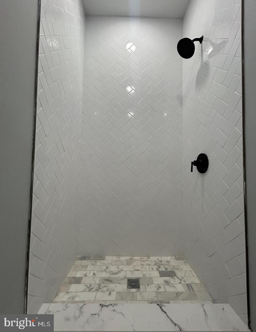 KINGSESSING - Residential