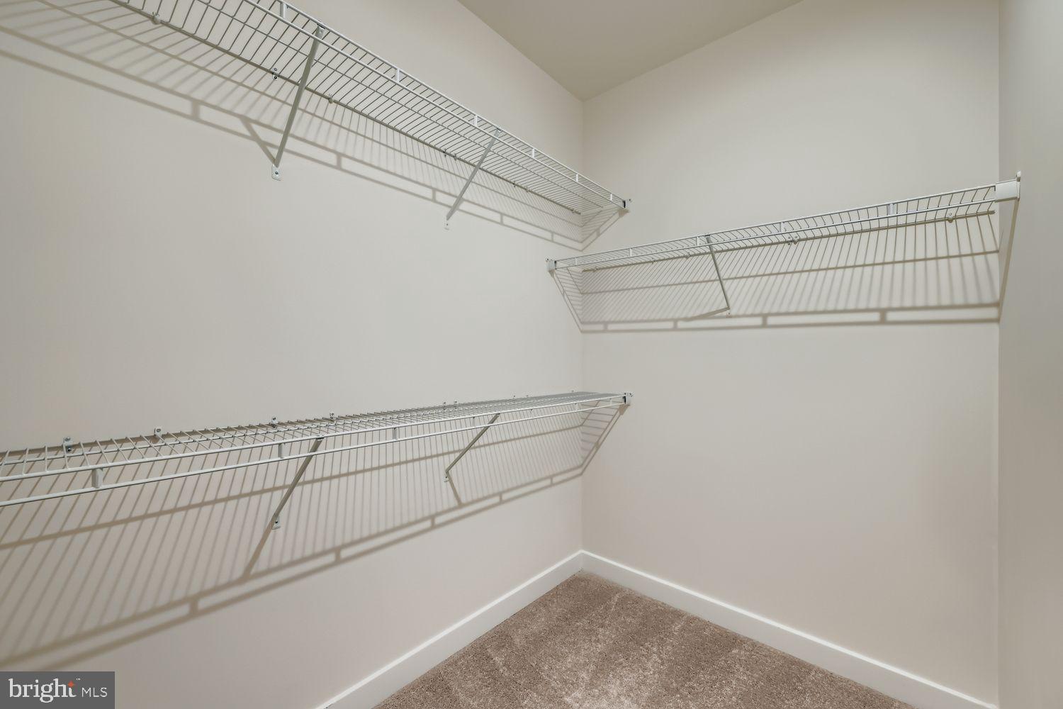 TANYARD SHORES - Residential