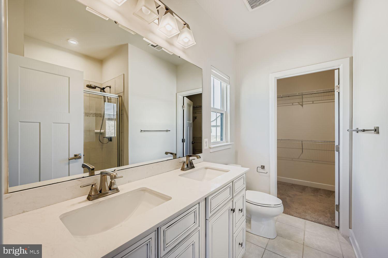 TANYARD SHORES - Residential