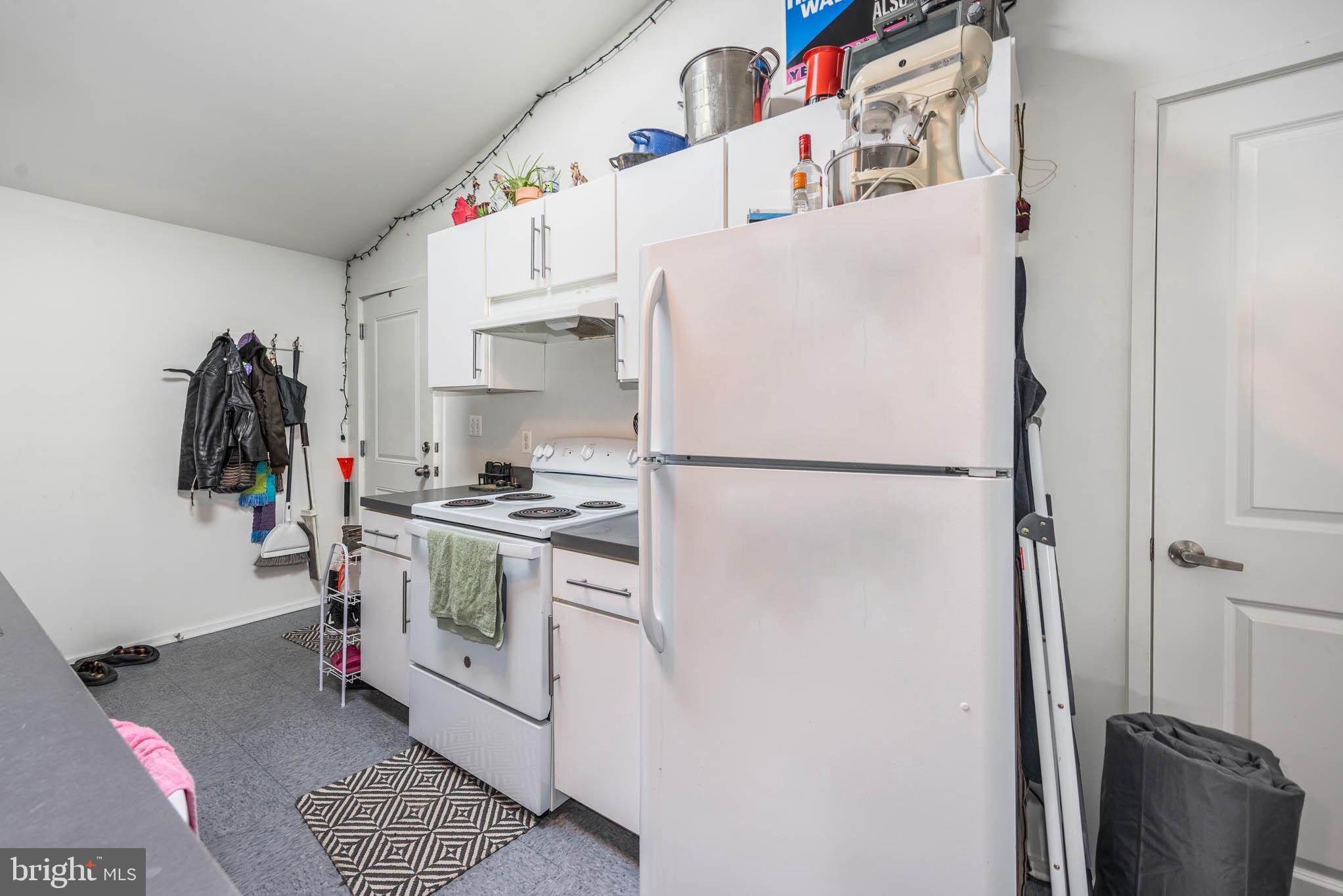 CHARLES VILLAGE - Residential