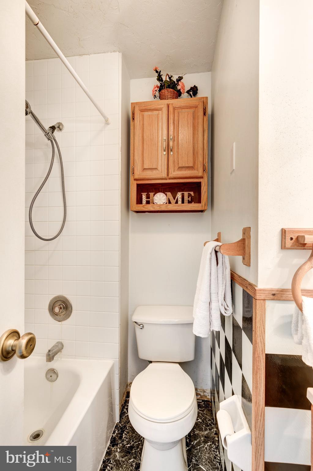 FAIRGROUND VILLAGE - Residential