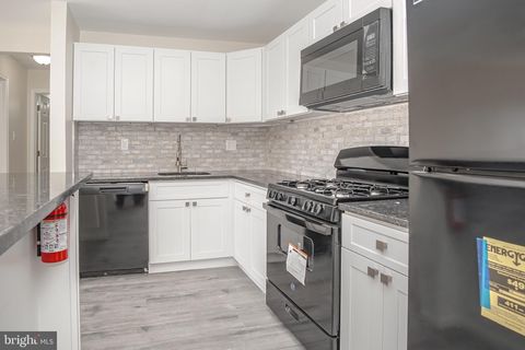 300 BROADWAY D7 WESTVILLE NJ 08093