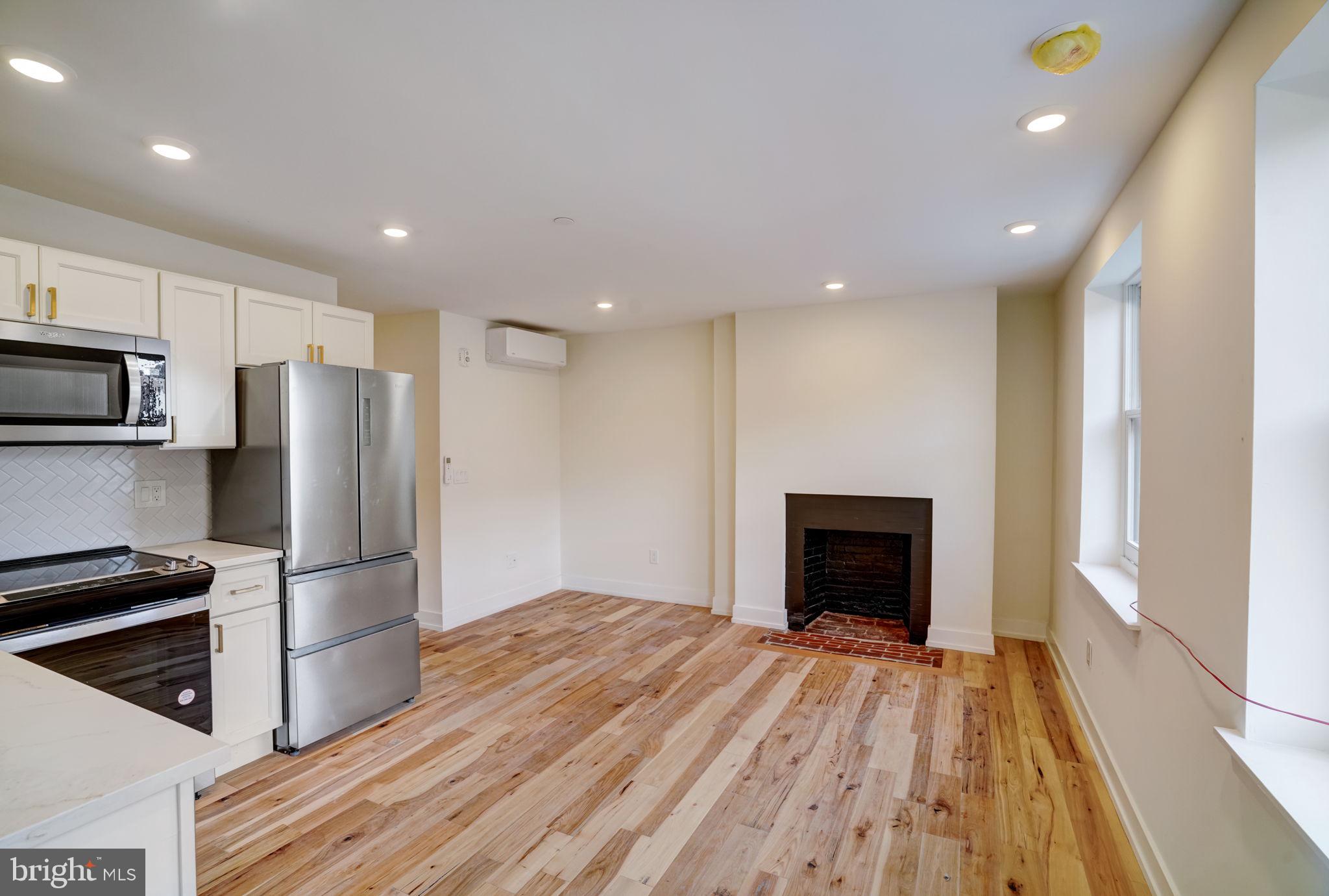 BELLA VISTA - Residential Lease