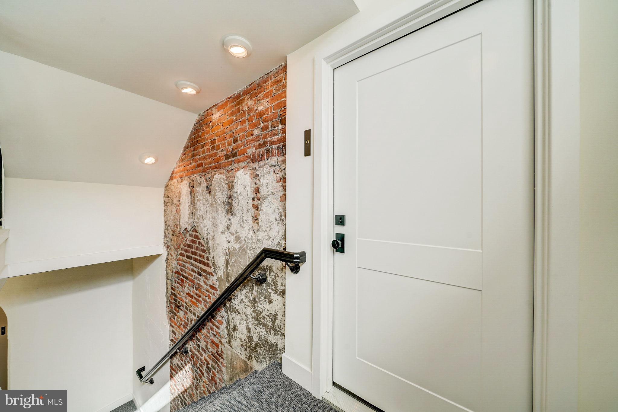 BELLA VISTA - Residential Lease