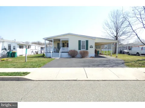 642 Butternut Court, Red Hill, PA 18076 - MLS#: PAMC2170316