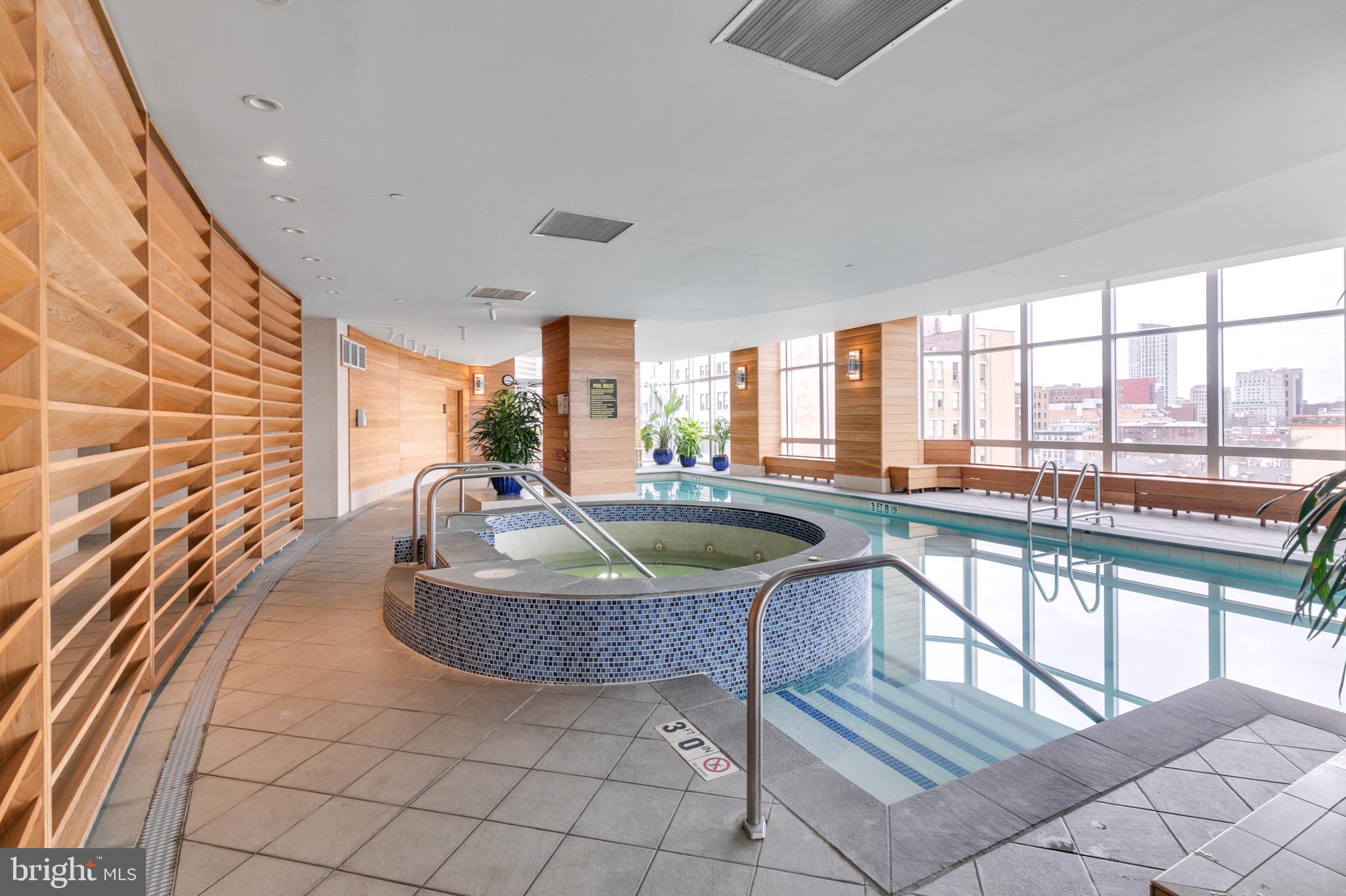 AVENUE OF THE ARTS - Residential